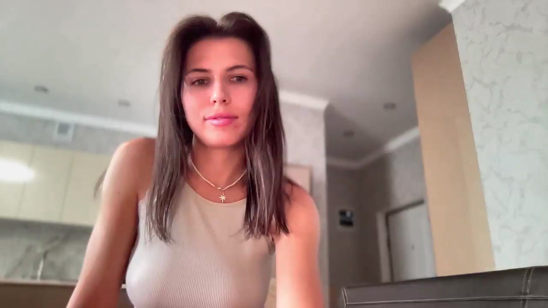 Gallery image thumbnail from YourrrAngell's myfreecams stream on, 07/05/2026, 13:17 image 4 of 20