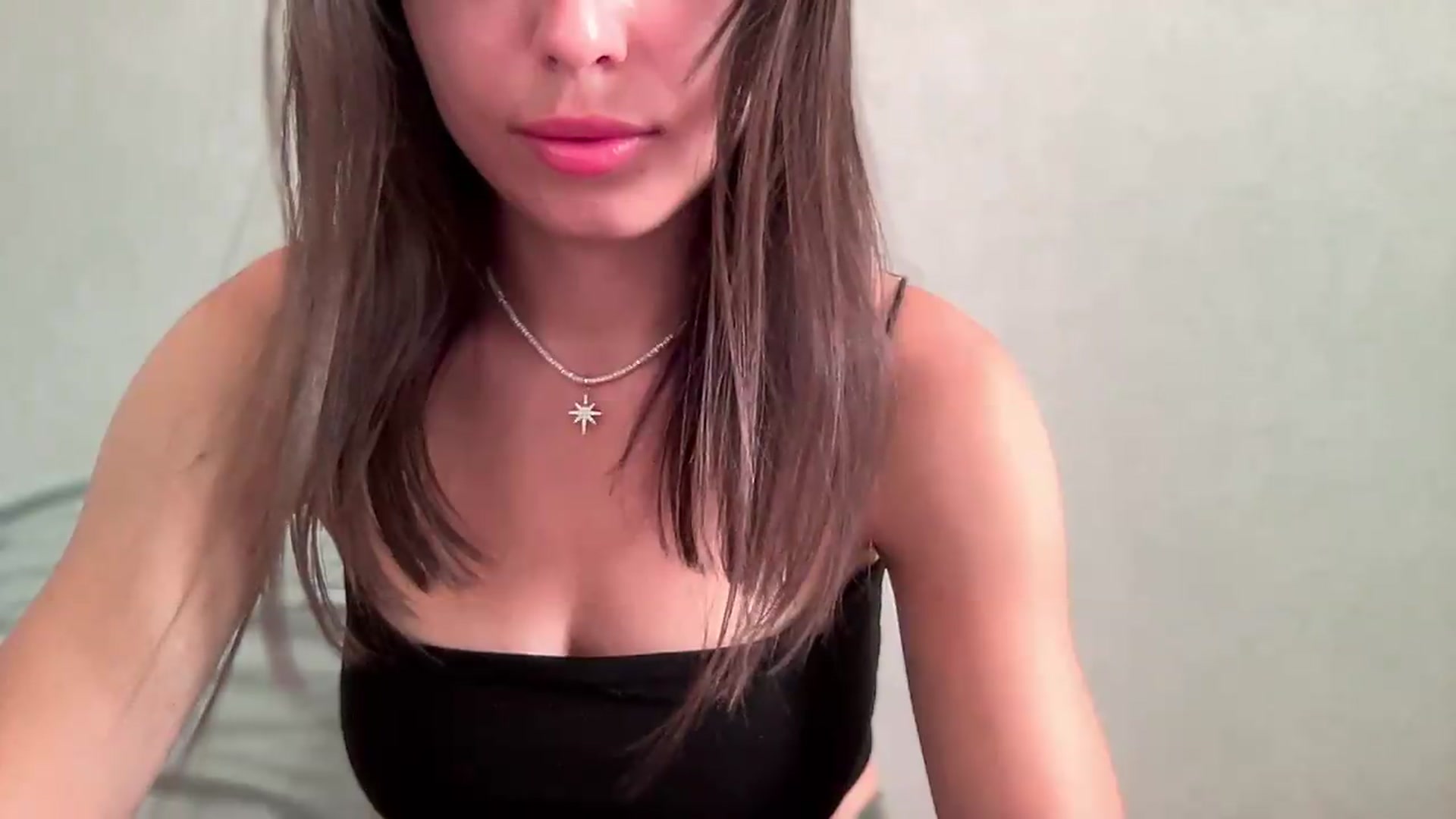Gallery image thumbnail from YourrrAngell's myfreecams stream on, 07/08/2026, 15:45 image 17 of 20