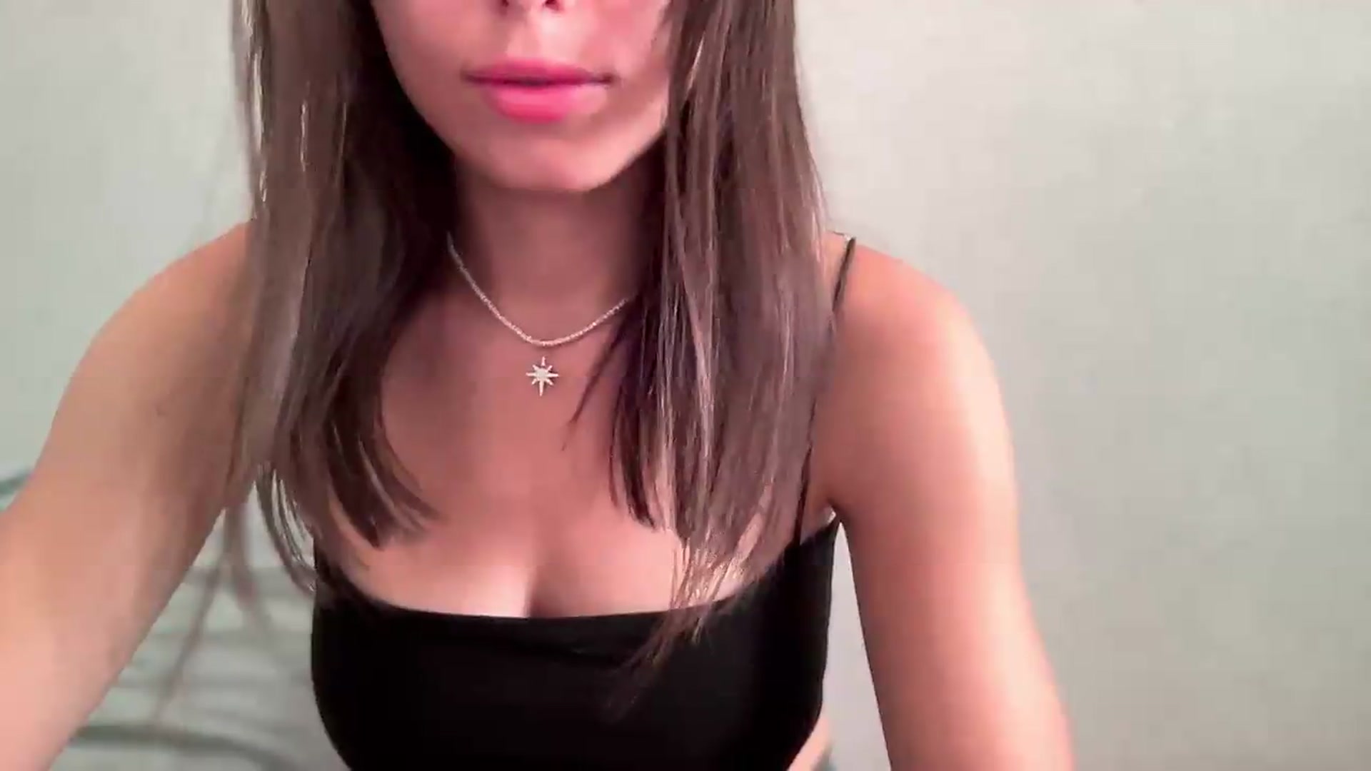 Gallery image thumbnail from YourrrAngell's myfreecams stream on, 07/08/2026, 15:45 image 16 of 20