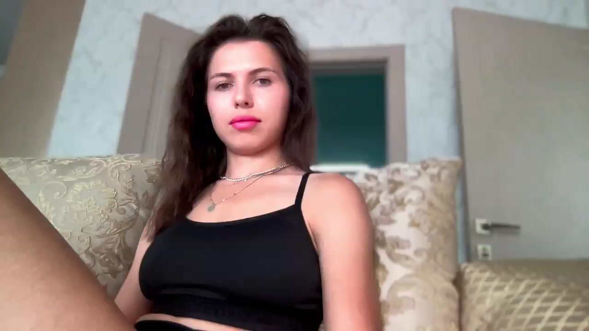 Gallery image thumbnail from YourrrAngell's myfreecams stream on, 07/11/2026, 10:02 image 8 of 20