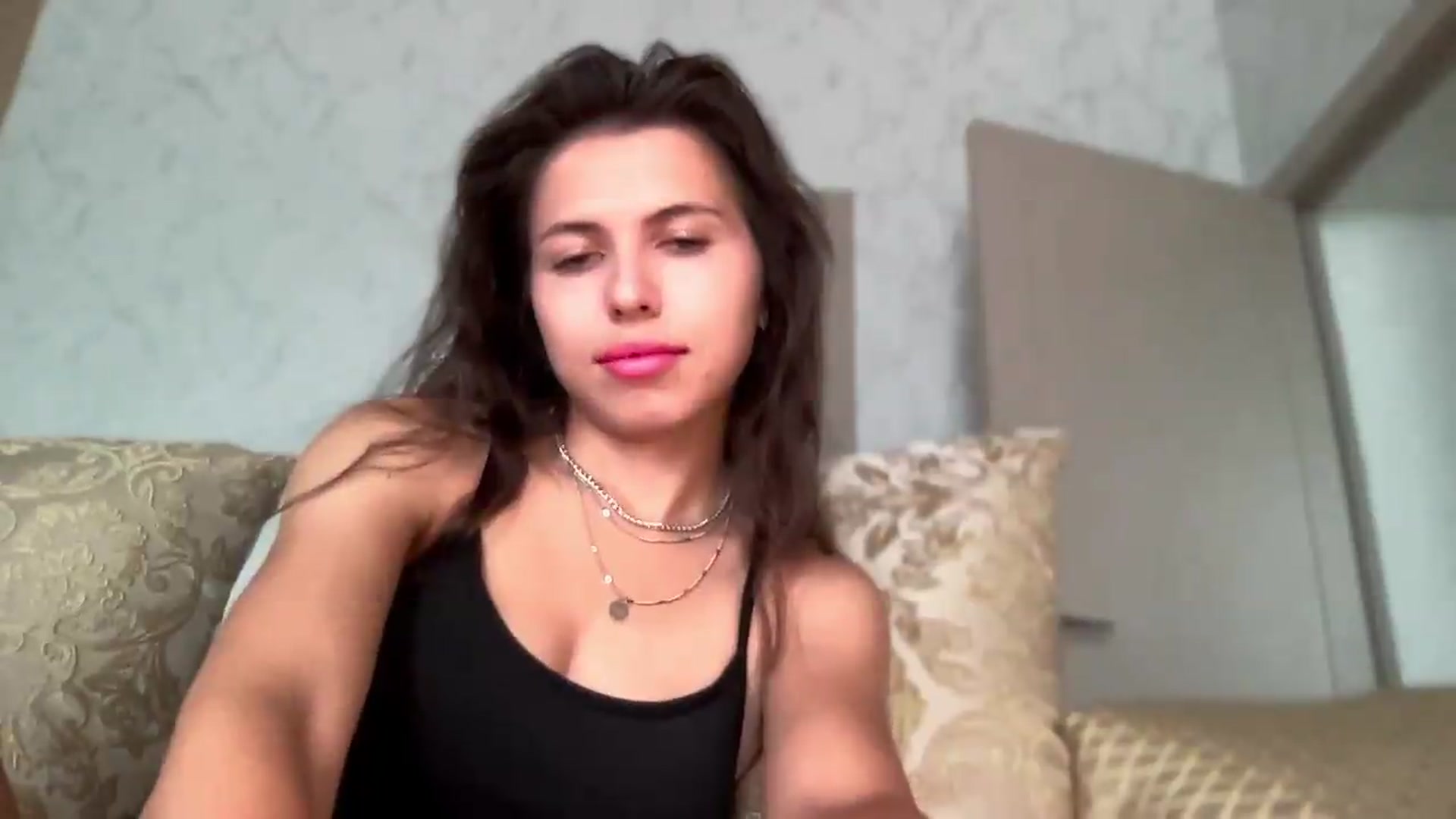 Gallery image thumbnail from YourrrAngell's myfreecams stream on, 07/11/2026, 11:38 image 19 of 20