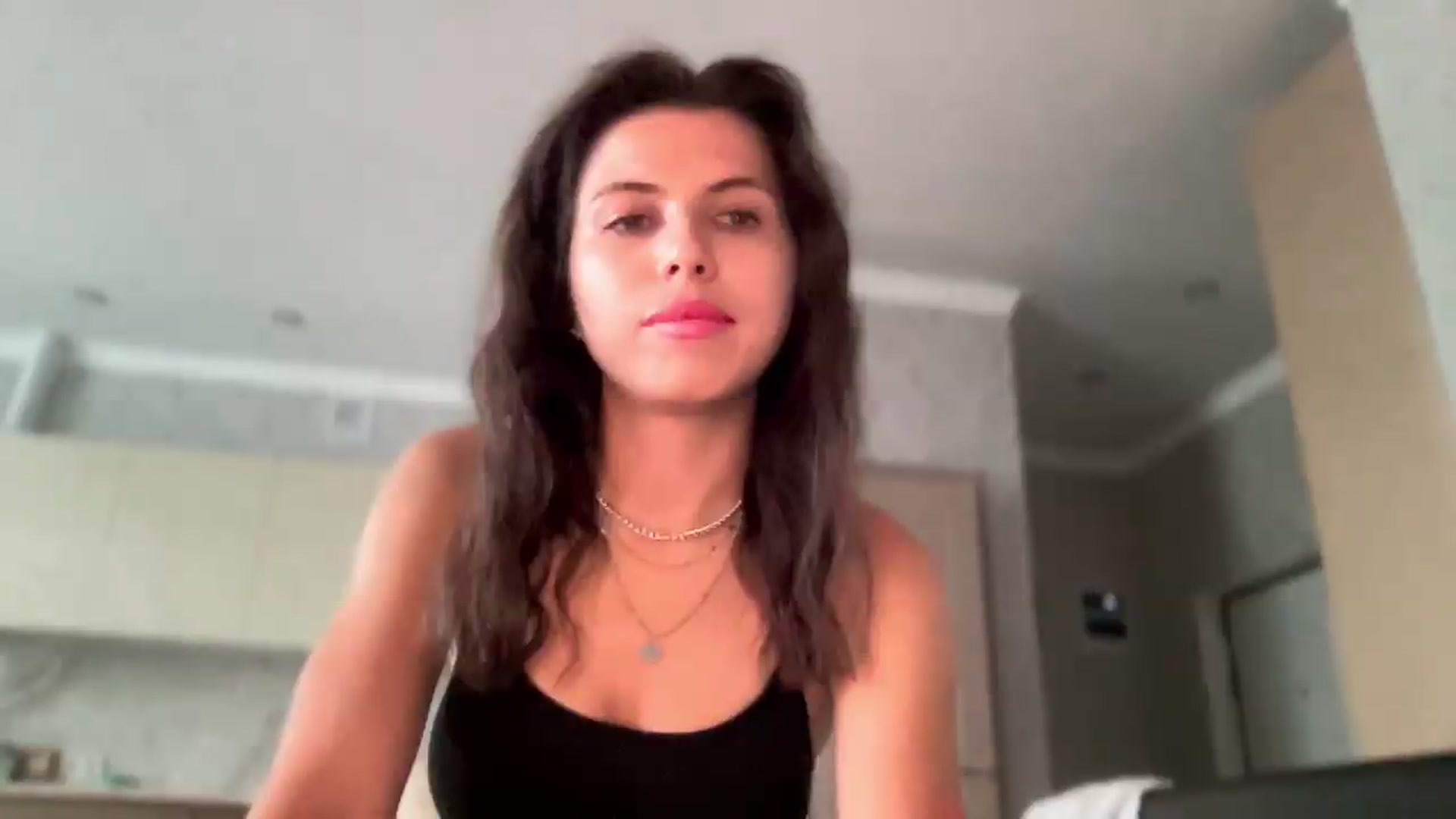 Gallery image thumbnail from YourrrAngell's myfreecams stream on, 07/11/2026, 14:07 image 3 of 20