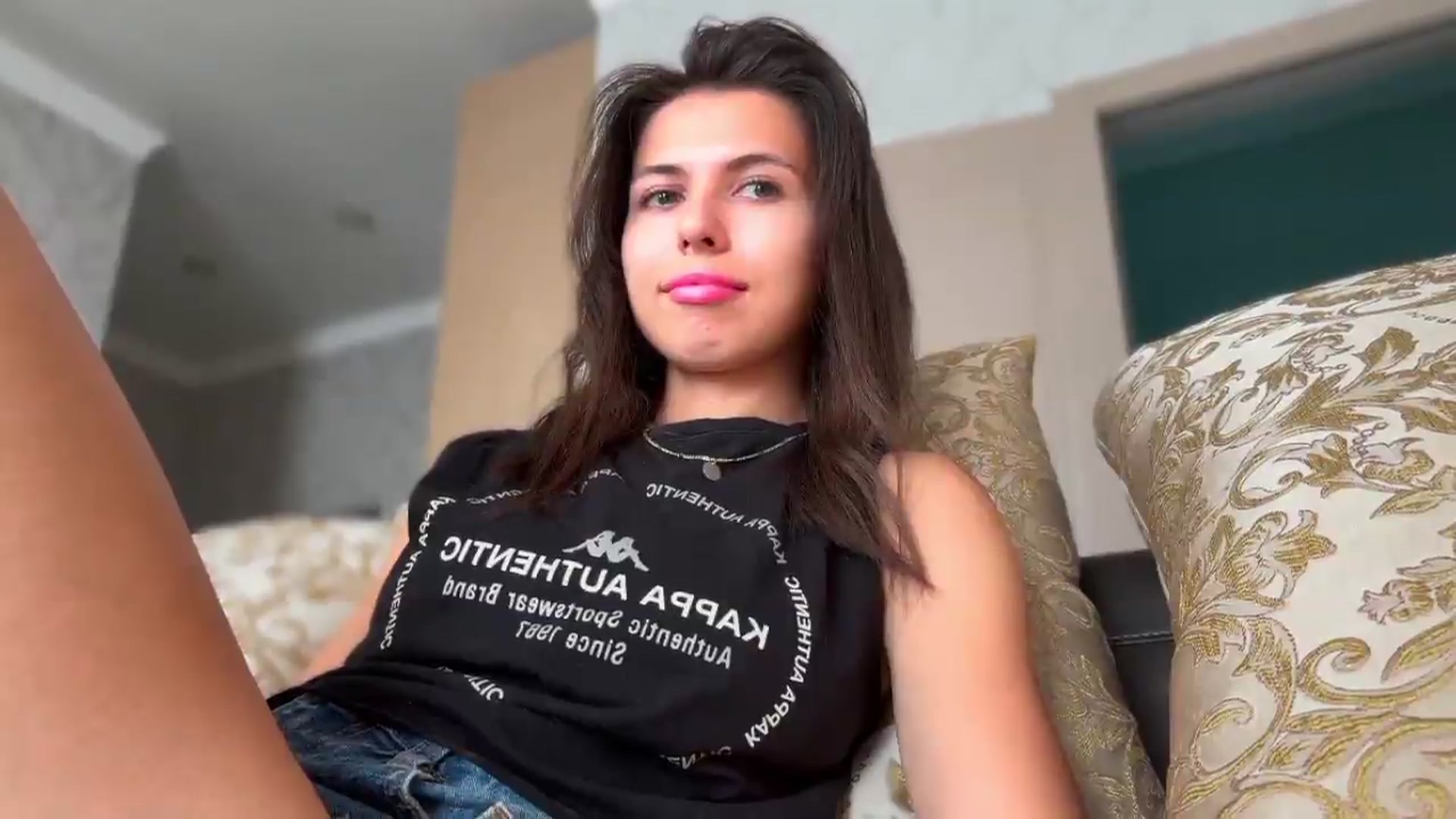 Gallery image thumbnail from YourrrAngell's myfreecams stream on, 07/16/2026, 12:47 image 16 of 20