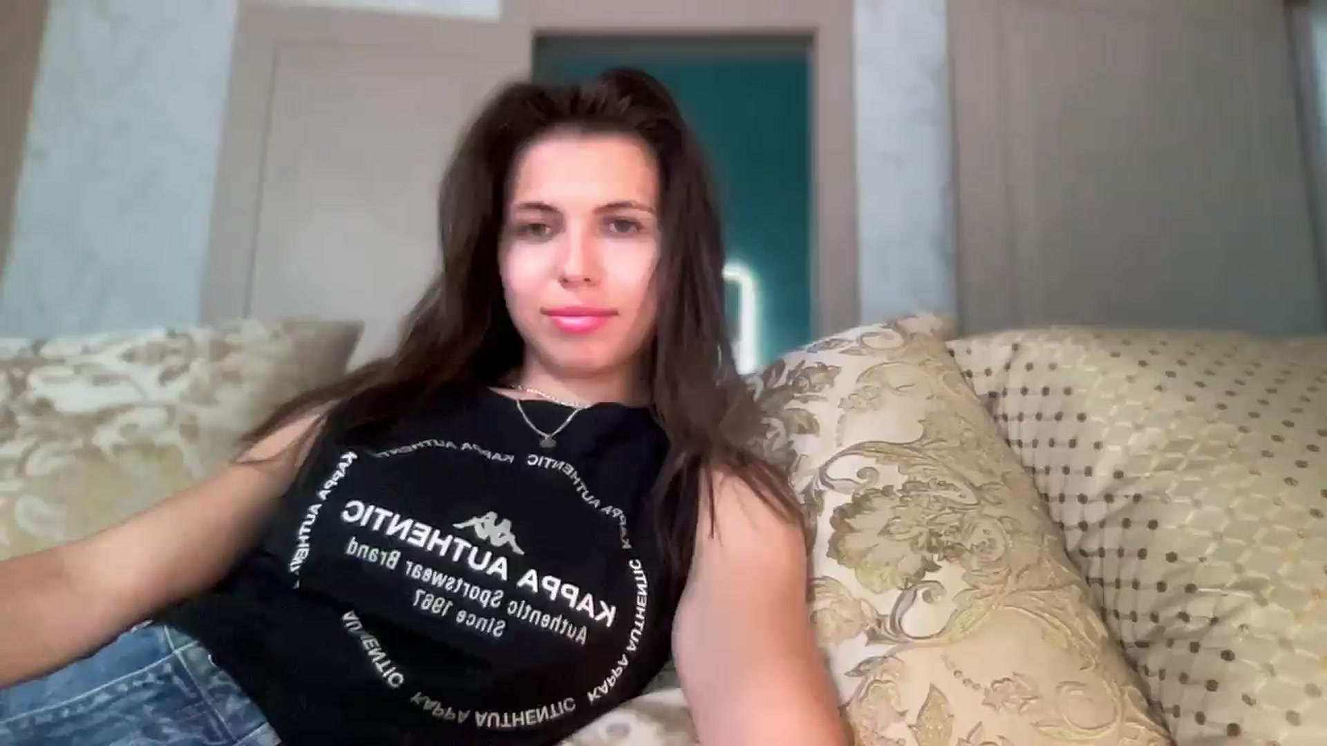 Gallery image thumbnail from YourrrAngell's myfreecams stream on, 07/16/2026, 14:28 image 14 of 20
