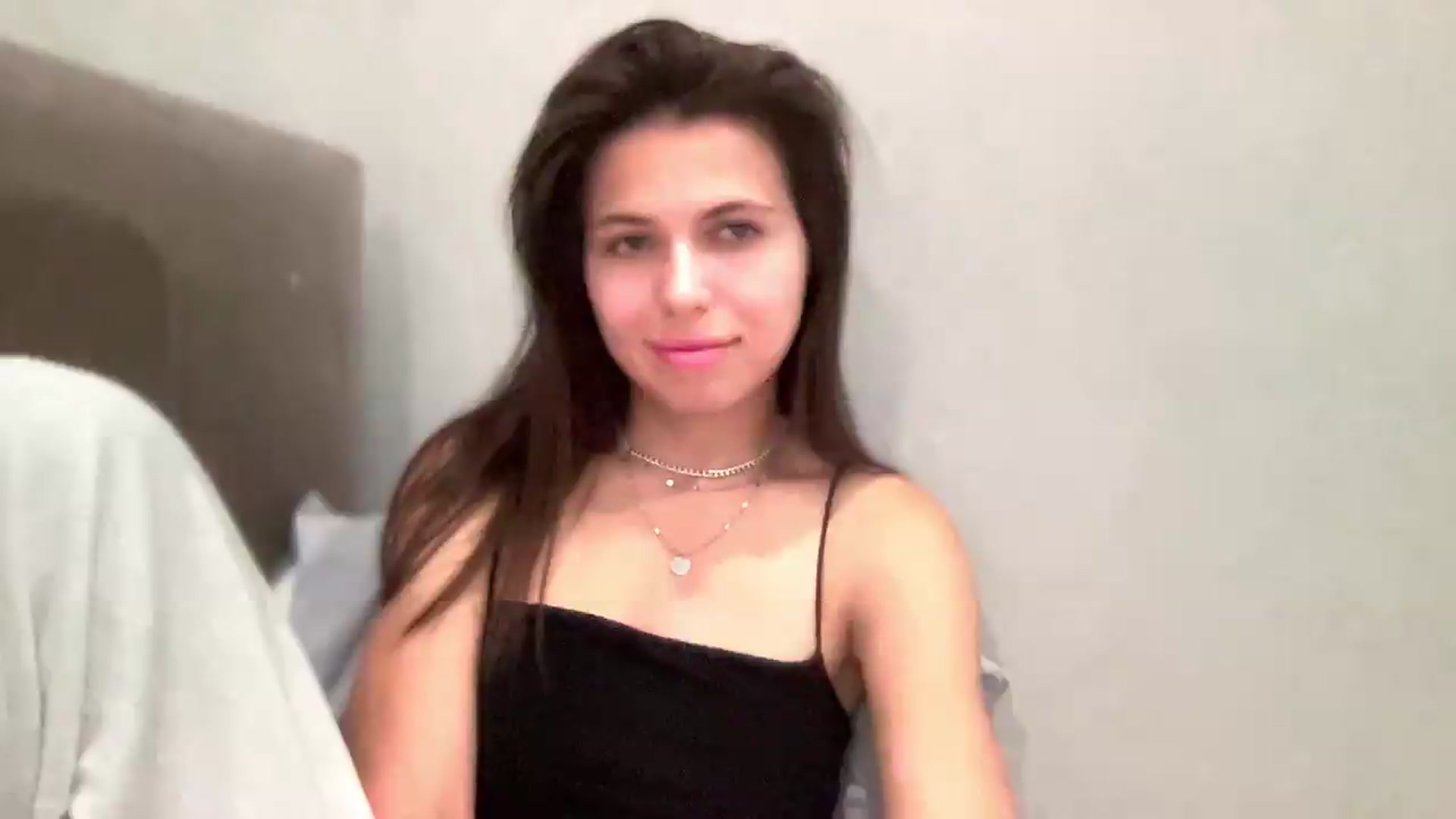 Gallery image thumbnail from YourrrAngell's myfreecams stream on, 07/17/2026, 19:34 image 19 of 20