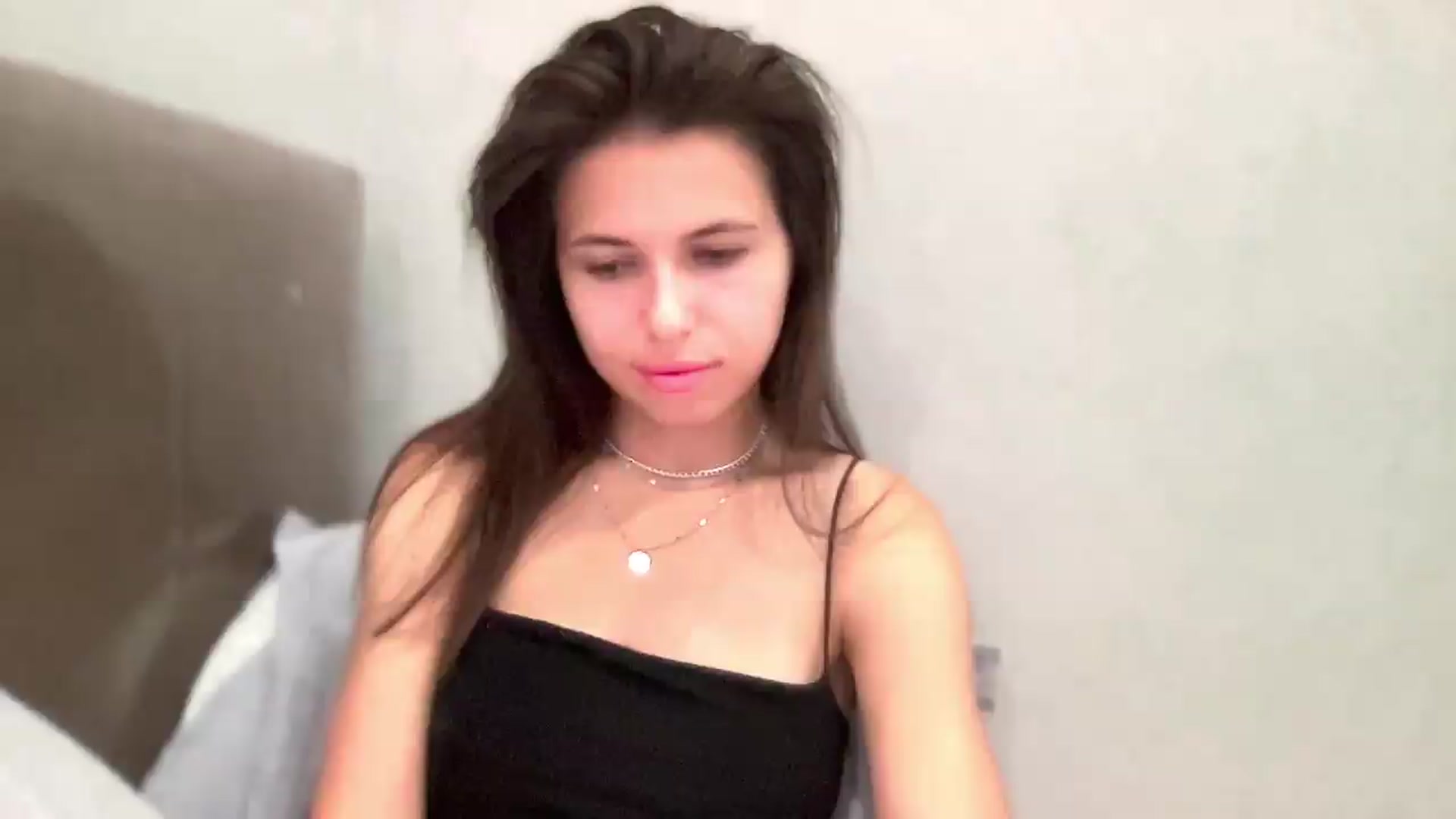 Gallery image thumbnail from YourrrAngell's myfreecams stream on, 07/17/2026, 19:34 image 2 of 20