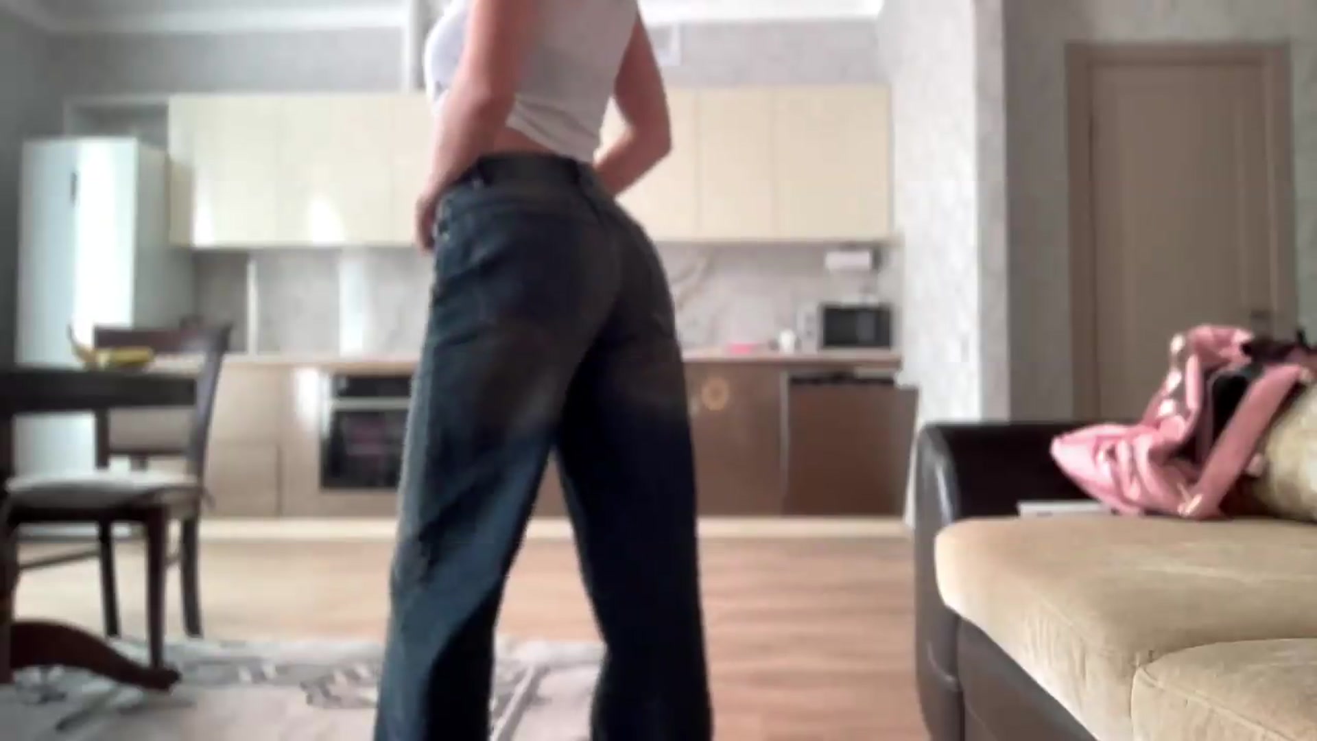 Gallery image thumbnail from YourrrAngell's myfreecams stream on, 07/18/2026, 12:40 image 8 of 20