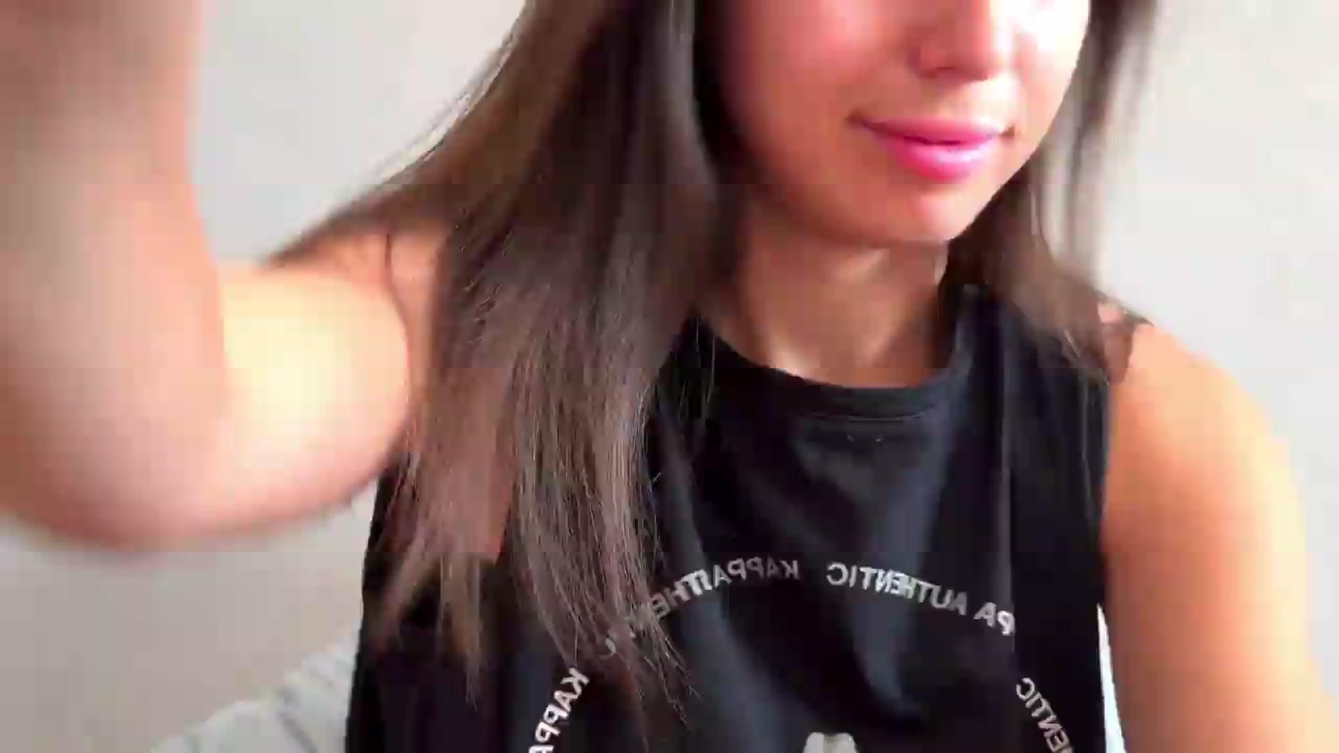 Gallery image thumbnail from YourrrAngell's myfreecams stream on, 07/26/2026, 13:43 image 18 of 20