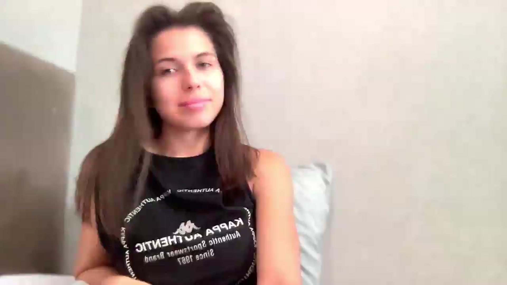 Gallery image thumbnail from YourrrAngell's myfreecams stream on, 07/26/2026, 13:43 image 1 of 20