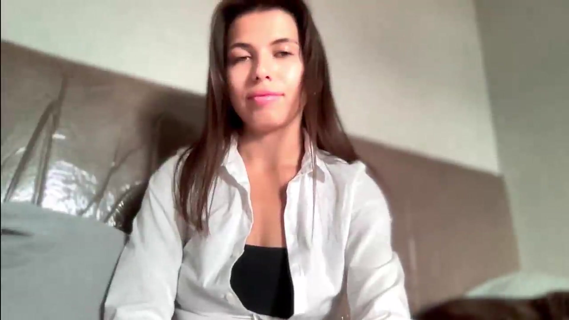 Gallery image thumbnail from YourrrAngell's myfreecams stream on, 07/29/2026, 13:36 image 12 of 20