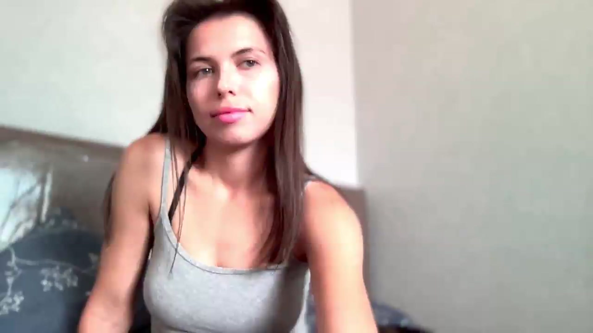 Gallery image thumbnail from YourrrAngell's myfreecams stream on, 08/04/2026, 12:39 image 18 of 20
