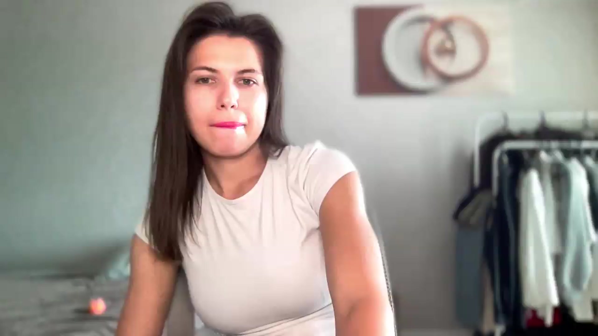 Gallery image thumbnail from YourrrAngell's myfreecams stream on, 08/08/2026, 11:59 image 15 of 20