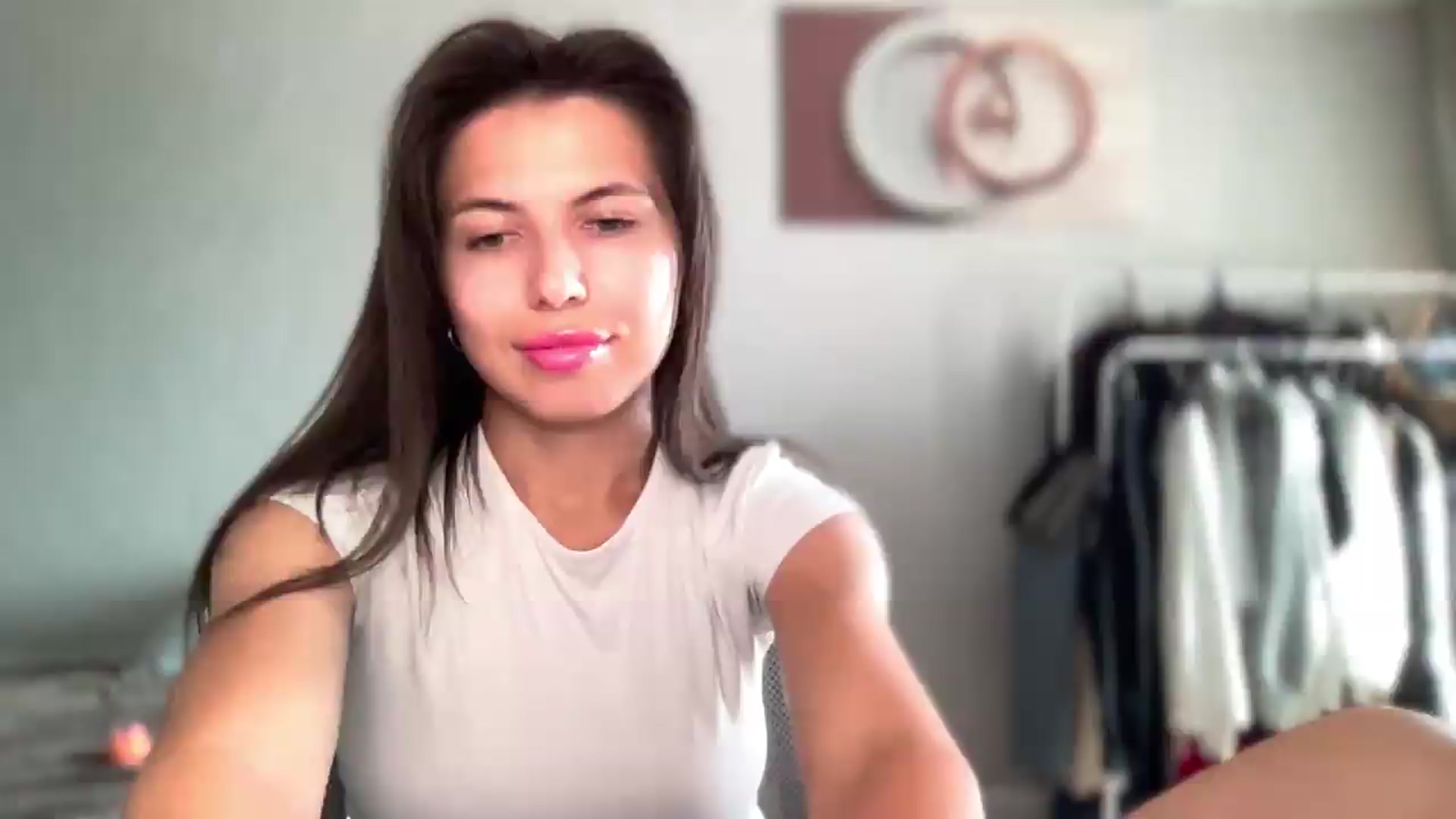 Gallery image thumbnail from YourrrAngell's myfreecams stream on, 08/08/2026, 12:13 image 12 of 20