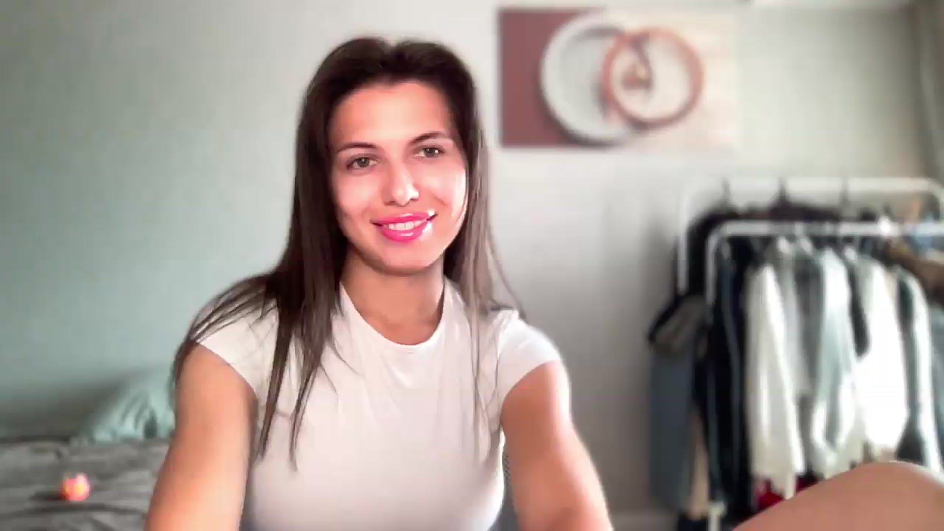 Gallery image thumbnail from YourrrAngell's myfreecams stream on, 08/08/2026, 12:13 image 15 of 20