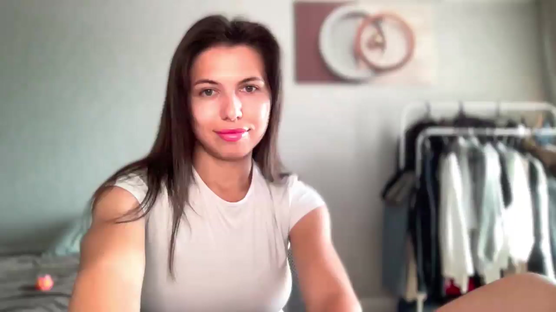 Gallery image thumbnail from YourrrAngell's myfreecams stream on, 08/08/2026, 12:13 image 14 of 20