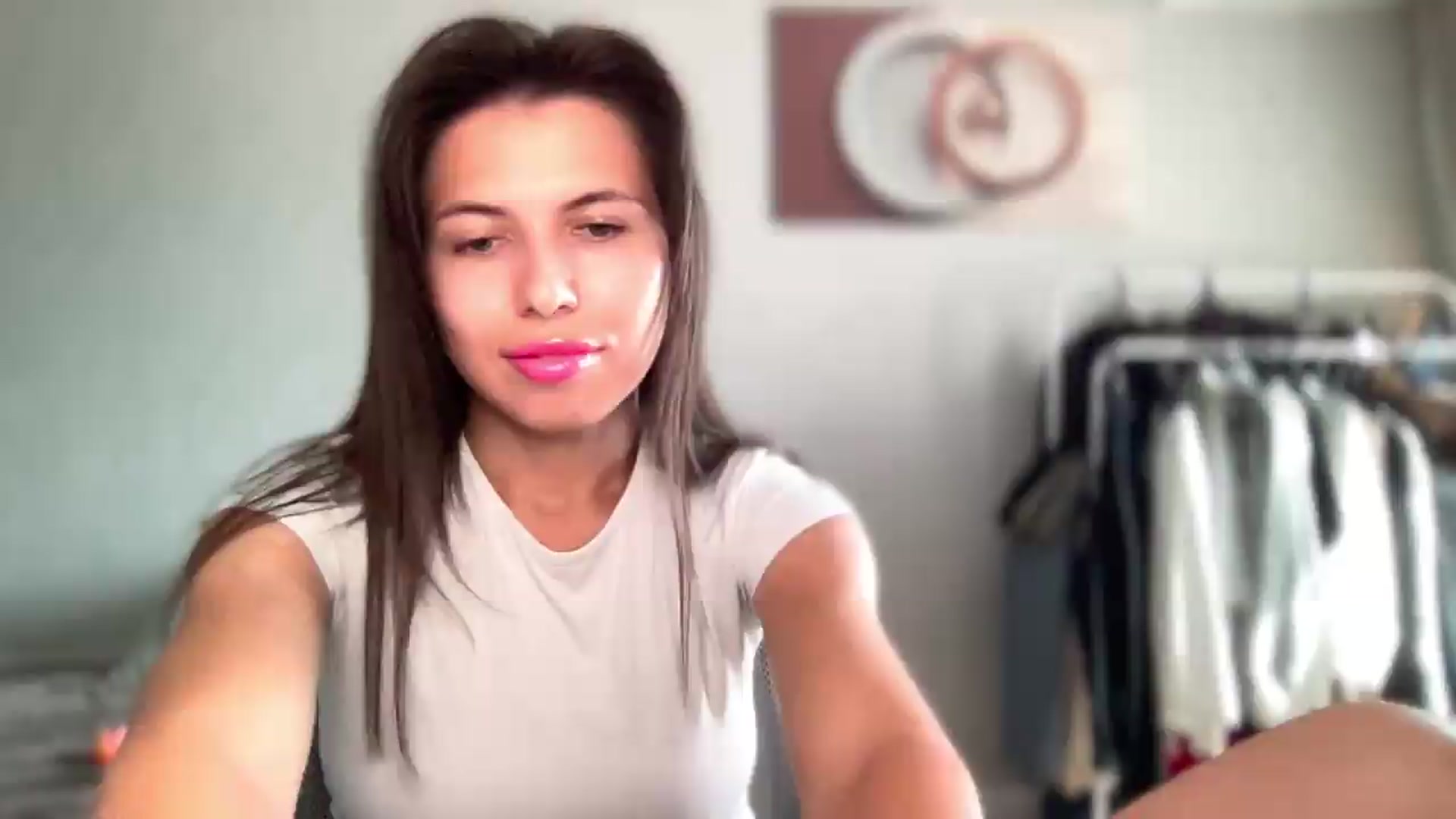 Gallery image thumbnail from YourrrAngell's myfreecams stream on, 08/08/2026, 12:13 image 16 of 20