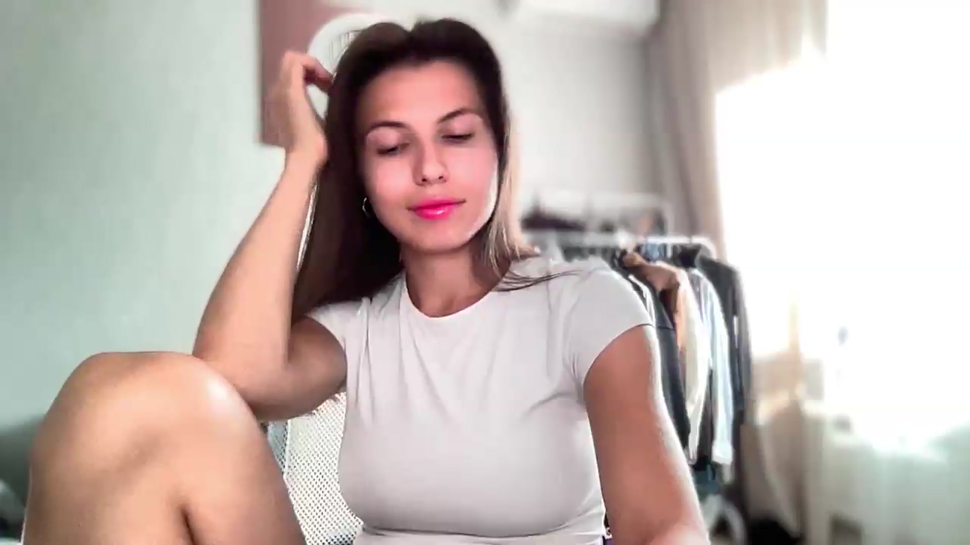Gallery image thumbnail from YourrrAngell's myfreecams stream on, 08/08/2026, 13:57 image 18 of 20