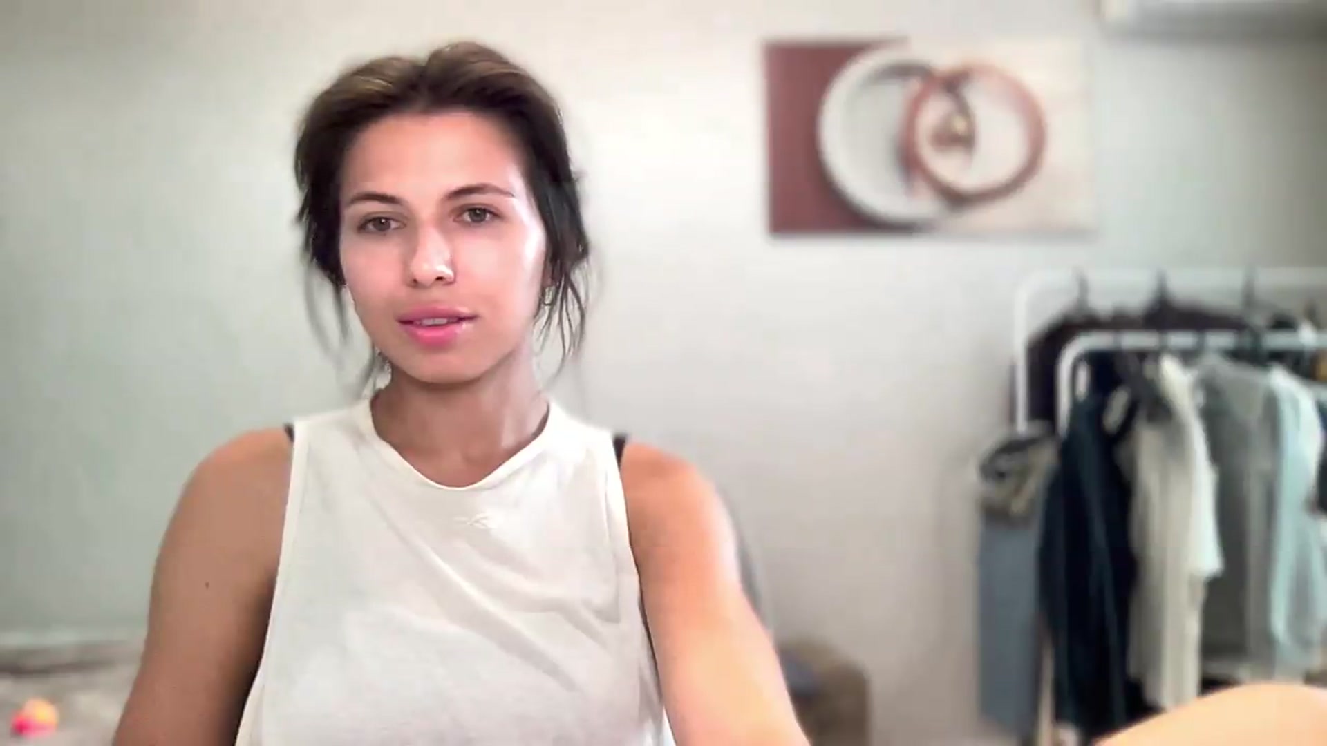 Gallery image thumbnail from YourrrAngell's myfreecams stream on, 08/09/2026, 13:12 image 18 of 20