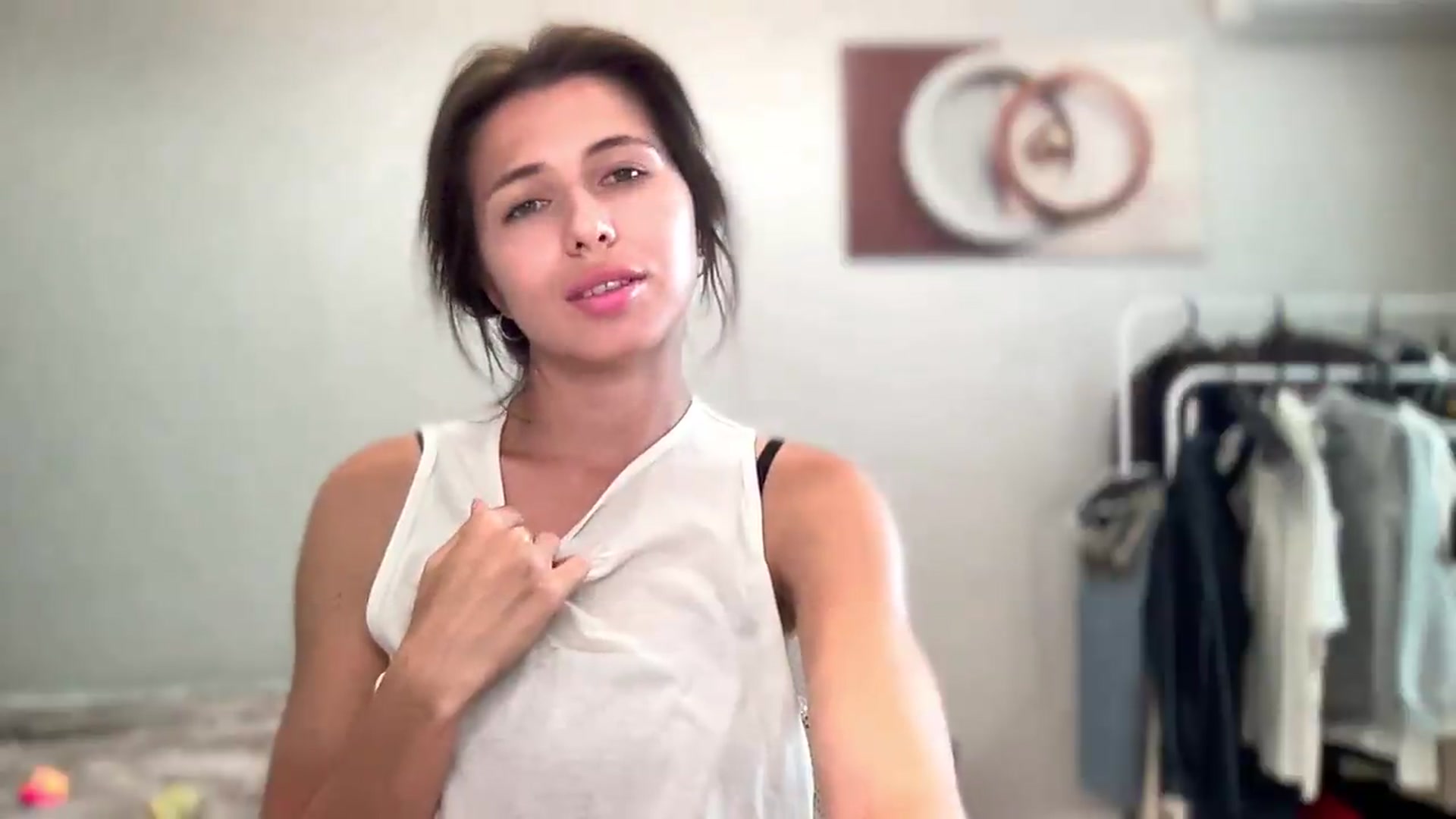 Gallery image thumbnail from YourrrAngell's myfreecams stream on, 08/09/2026, 13:12 image 16 of 20