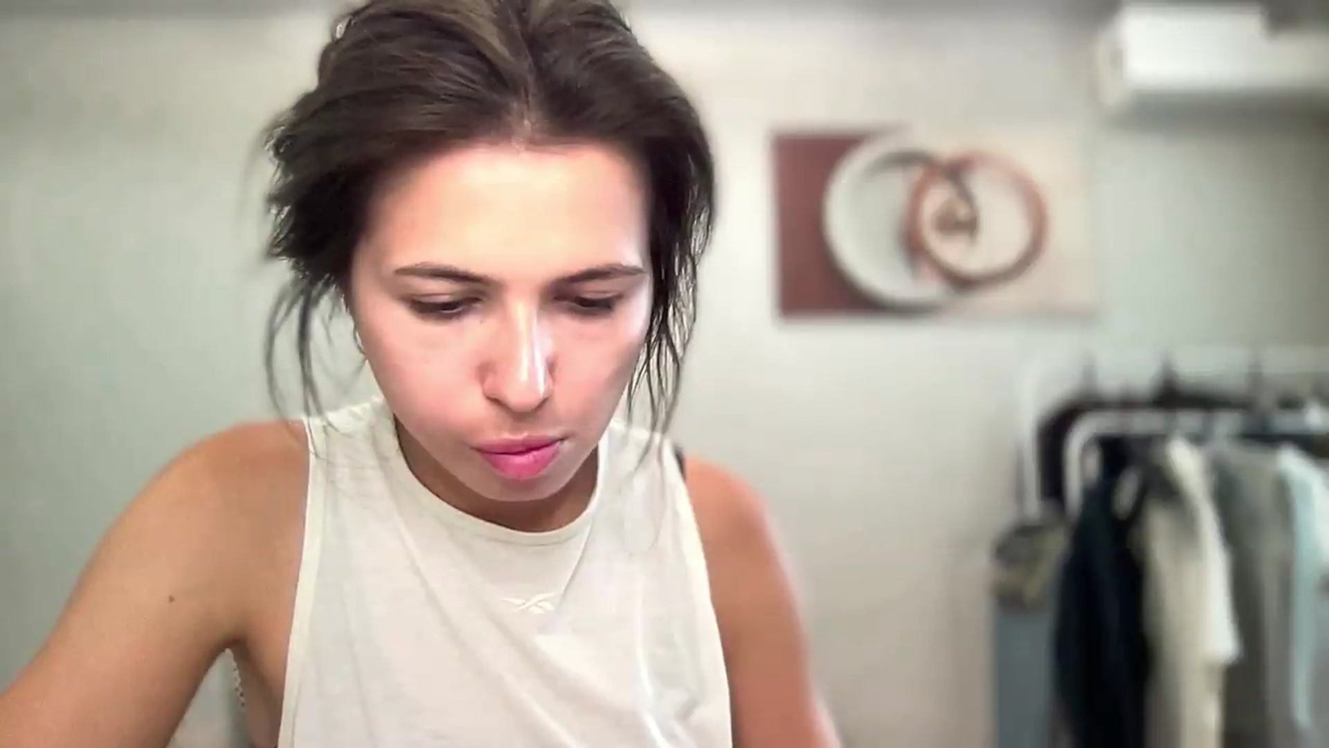 Gallery image thumbnail from YourrrAngell's myfreecams stream on, 08/09/2026, 13:12 image 6 of 20
