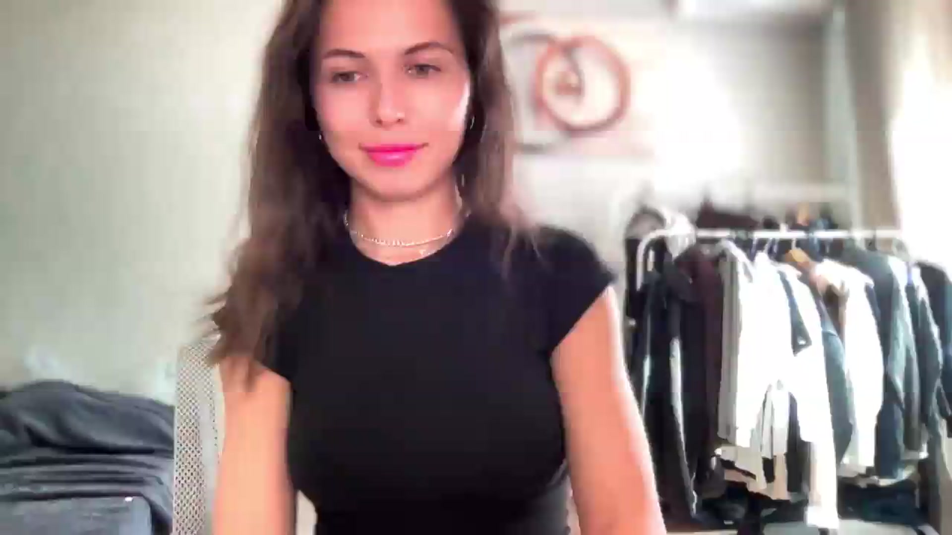 Gallery image thumbnail from YourrrAngell's myfreecams stream on, 08/16/2026, 13:05 image 9 of 20