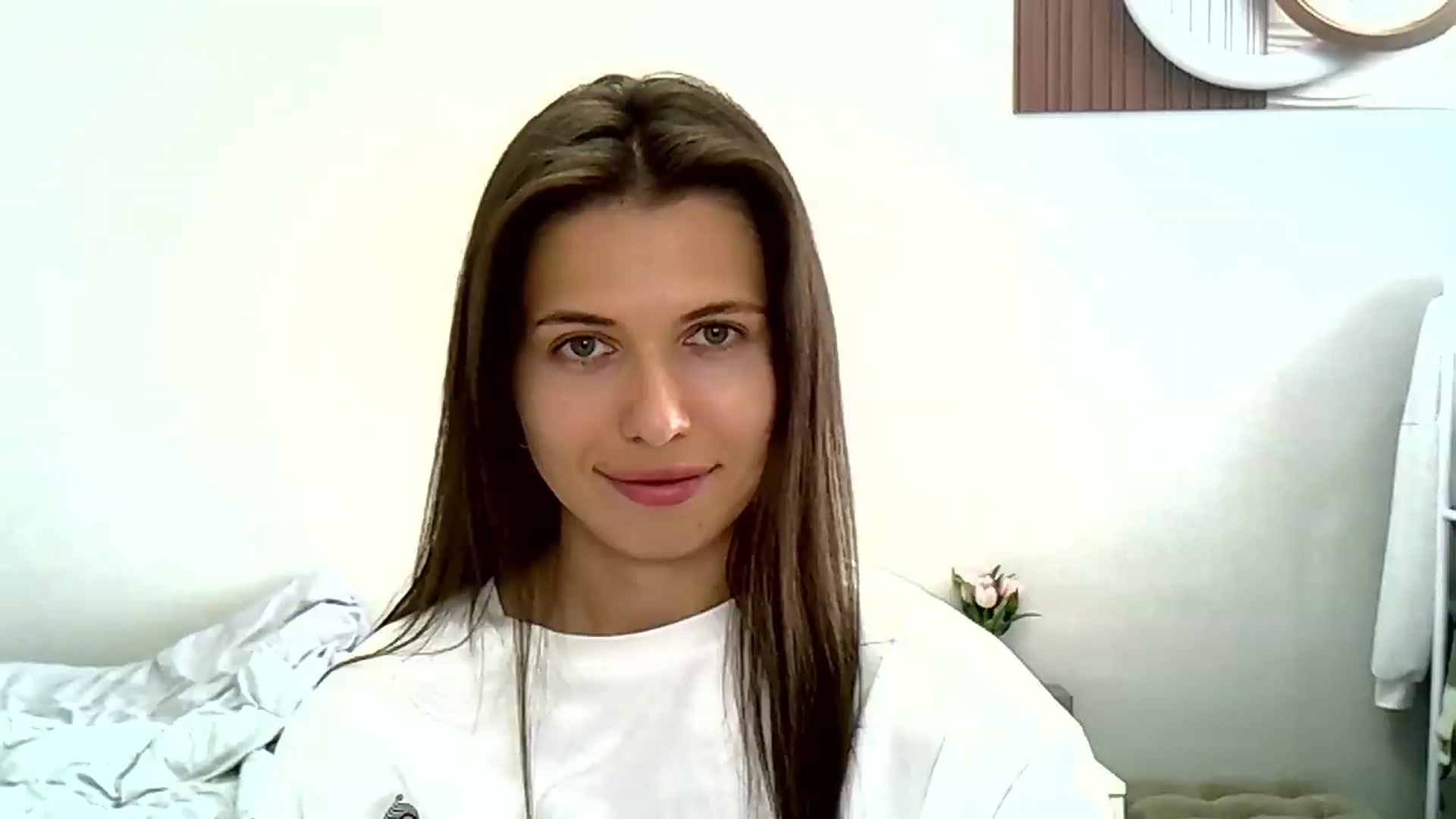 Gallery image thumbnail from YourrrAngell's myfreecams stream on, 08/22/2026, 14:33 image 2 of 20