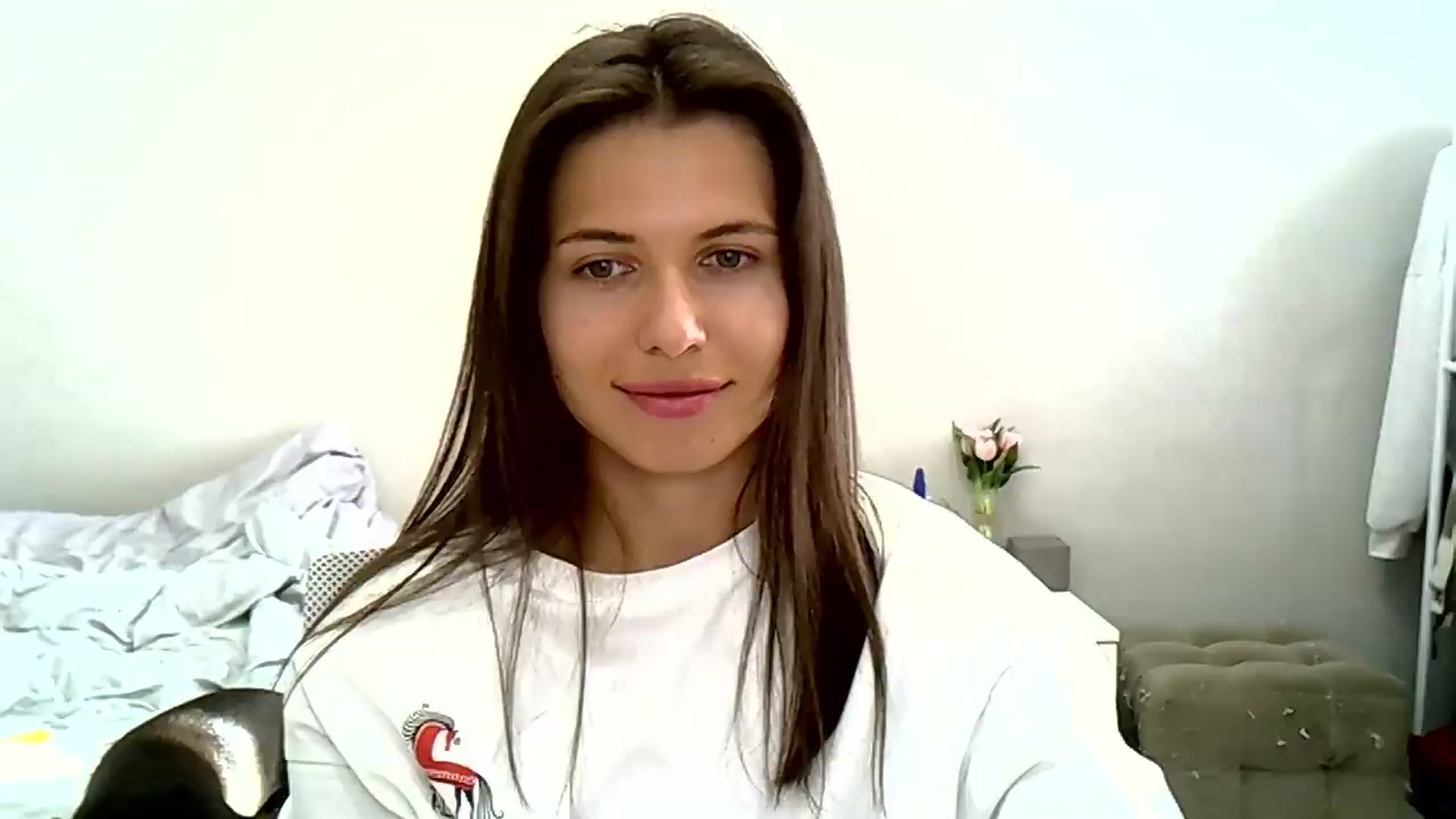 Gallery image thumbnail from YourrrAngell's myfreecams stream on, 08/22/2026, 14:33 image 15 of 20