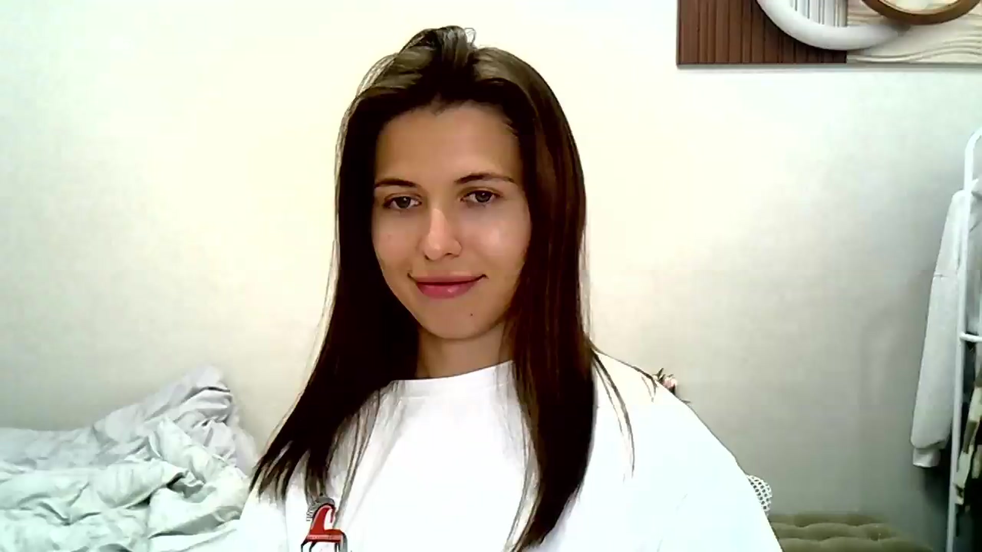 Gallery image thumbnail from YourrrAngell's myfreecams stream on, 08/22/2026, 15:56 image 17 of 20