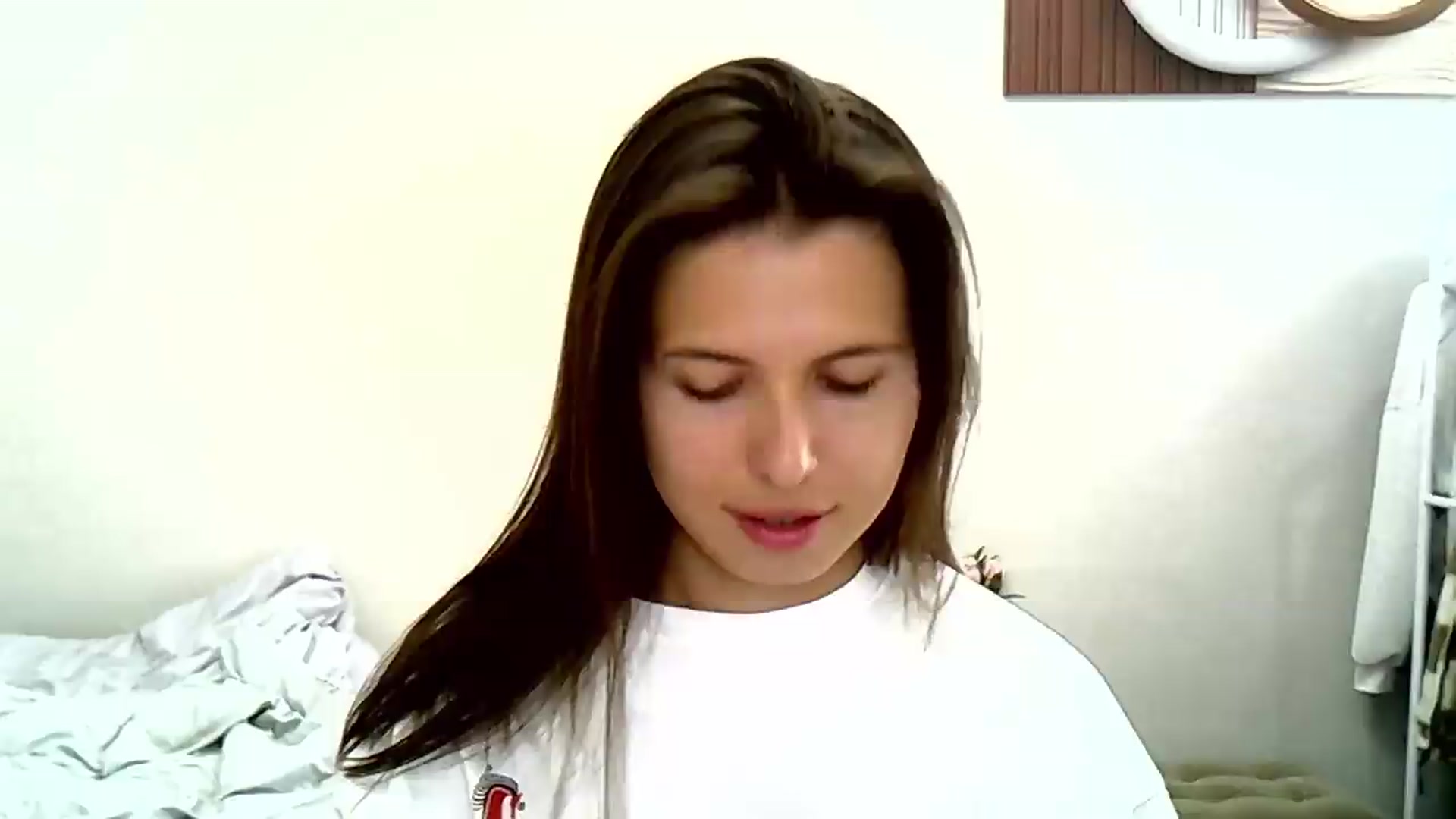 Gallery image thumbnail from YourrrAngell's myfreecams stream on, 08/22/2026, 15:56 image 4 of 20