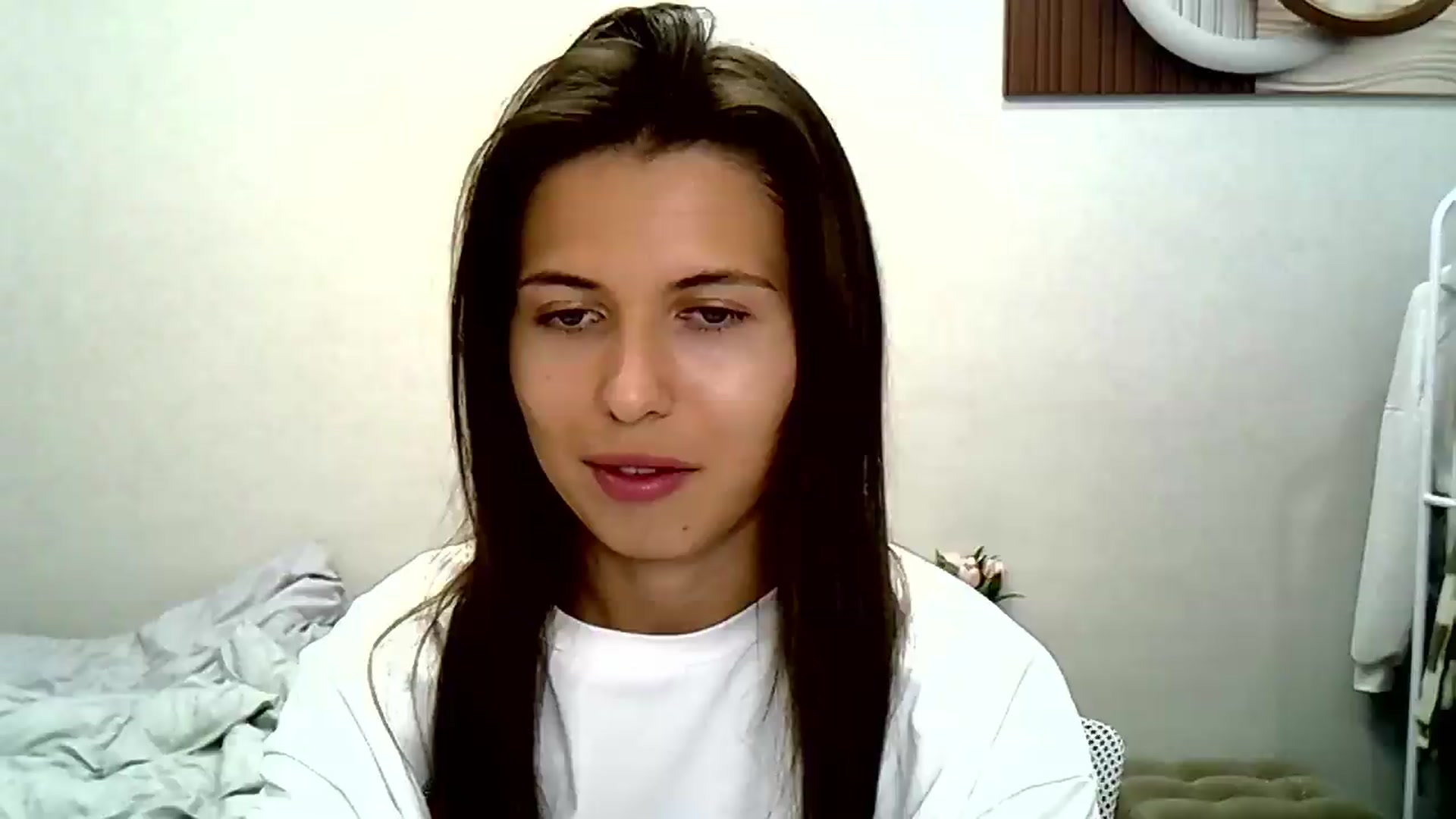 Gallery image thumbnail from YourrrAngell's myfreecams stream on, 08/22/2026, 15:56 image 19 of 20