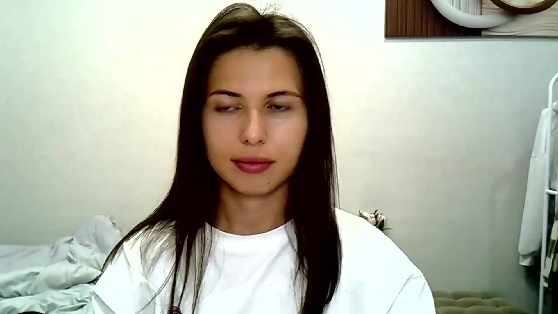 Gallery image thumbnail from YourrrAngell's myfreecams stream on, 08/22/2026, 17:01 image 4 of 20