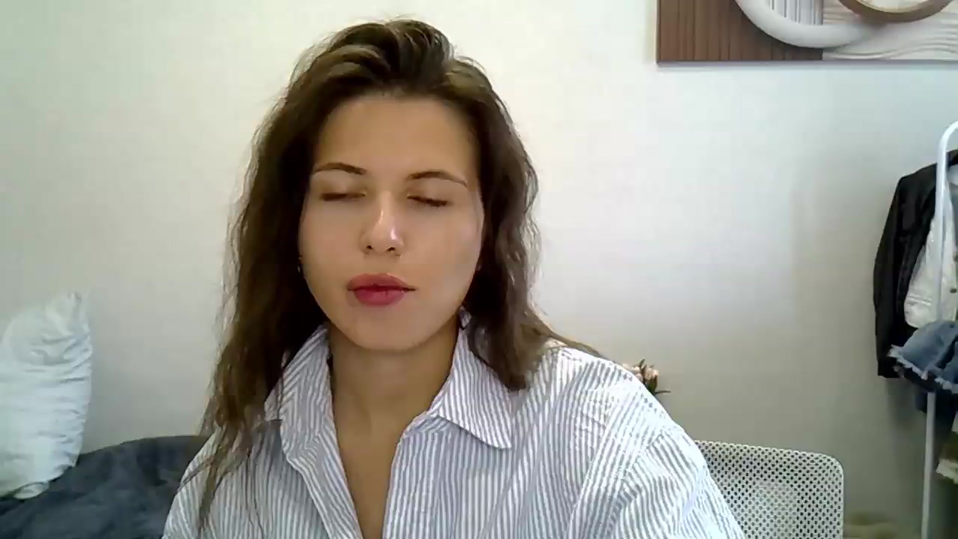 Gallery image thumbnail from YourrrAngell's myfreecams stream on, 08/25/2026, 12:53 image 4 of 20