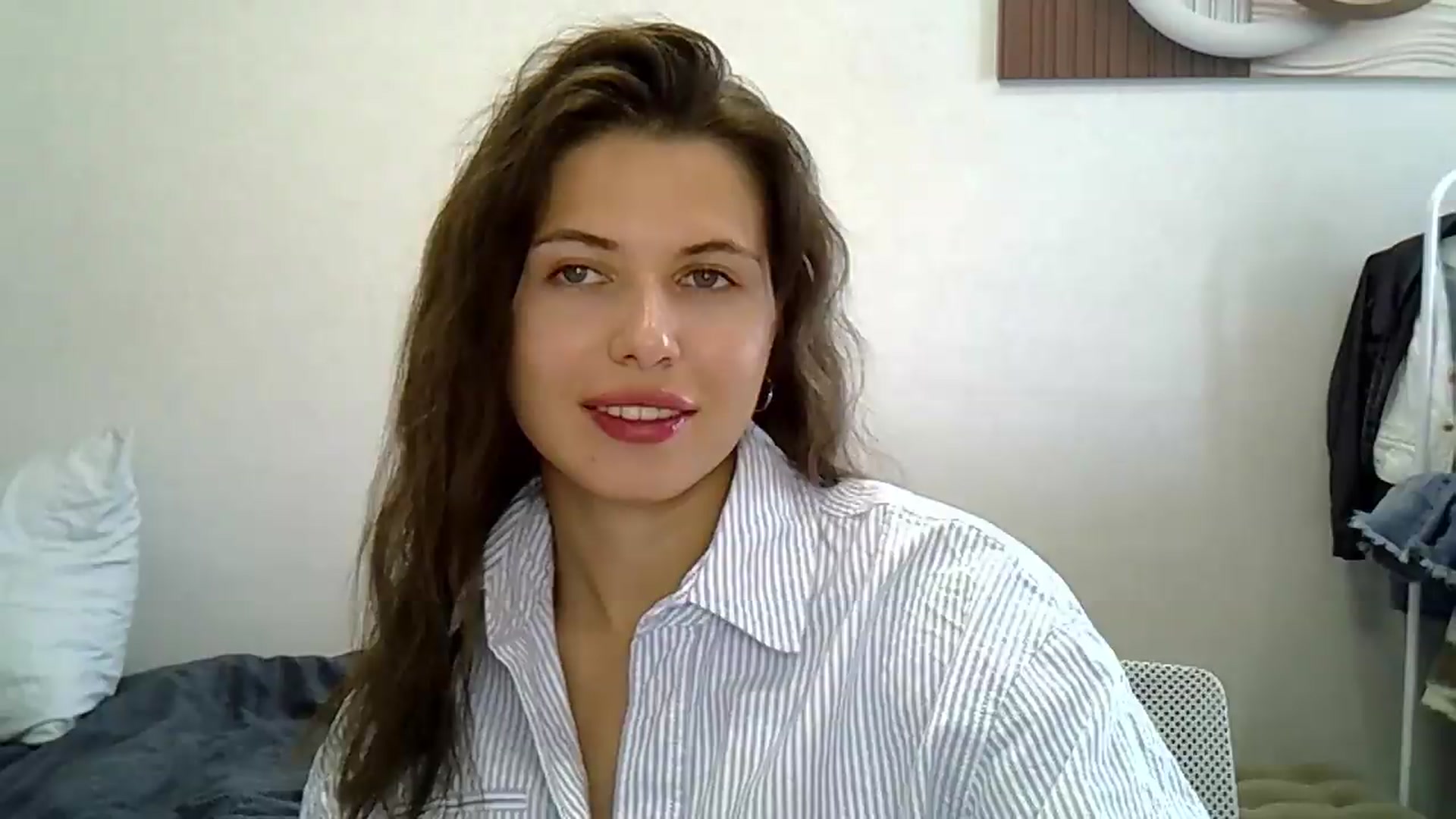 Gallery image thumbnail from YourrrAngell's myfreecams stream on, 08/25/2026, 12:53 image 10 of 20