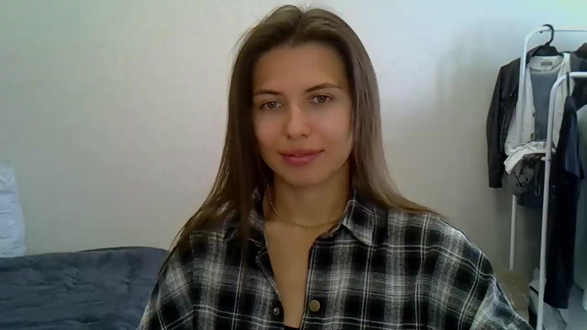 Gallery image thumbnail from YourrrAngell's myfreecams stream on, 08/28/2026, 12:38 image 17 of 20