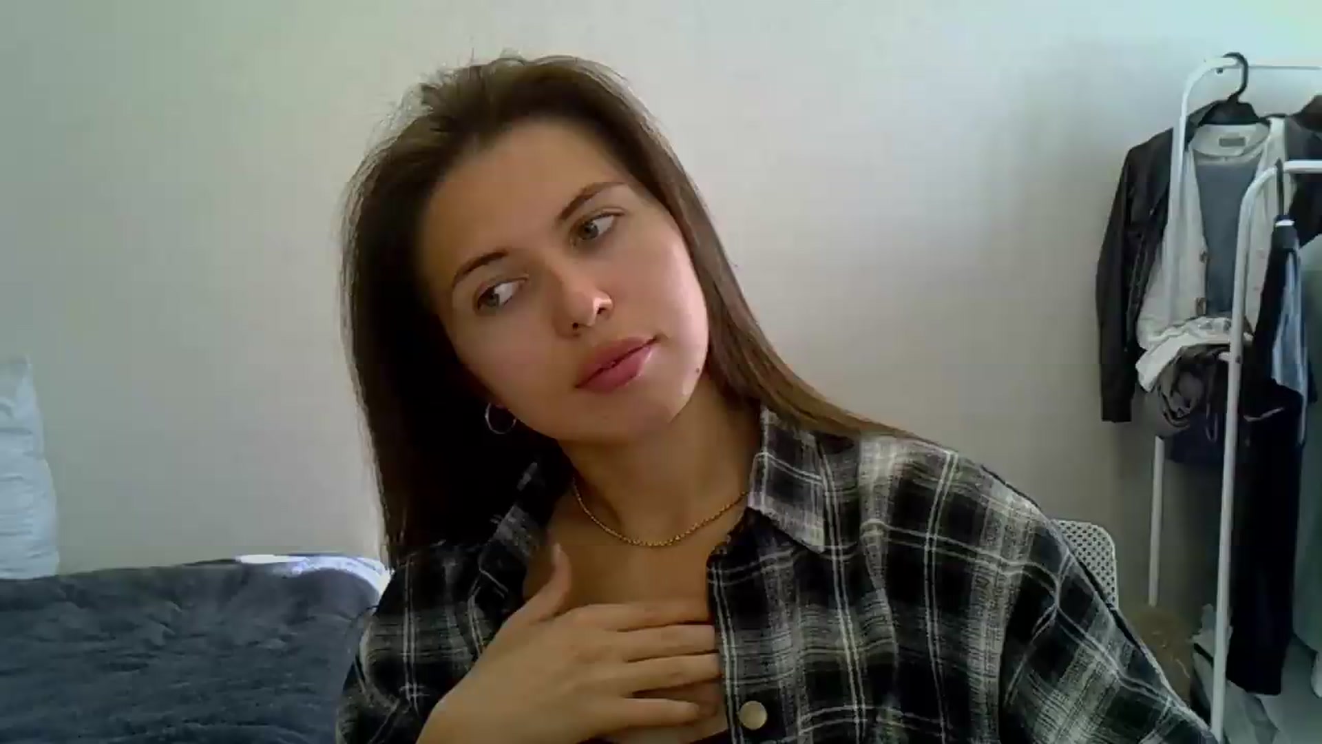 Gallery image thumbnail from YourrrAngell's myfreecams stream on, 08/28/2026, 13:28 image 8 of 20