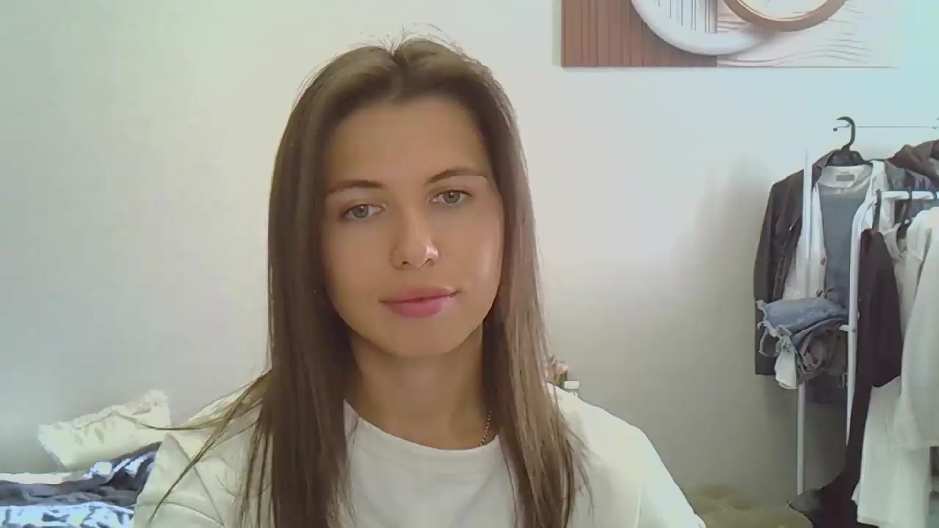 Gallery image thumbnail from YourrrAngell's myfreecams stream on, 08/29/2026, 13:36 image 19 of 20