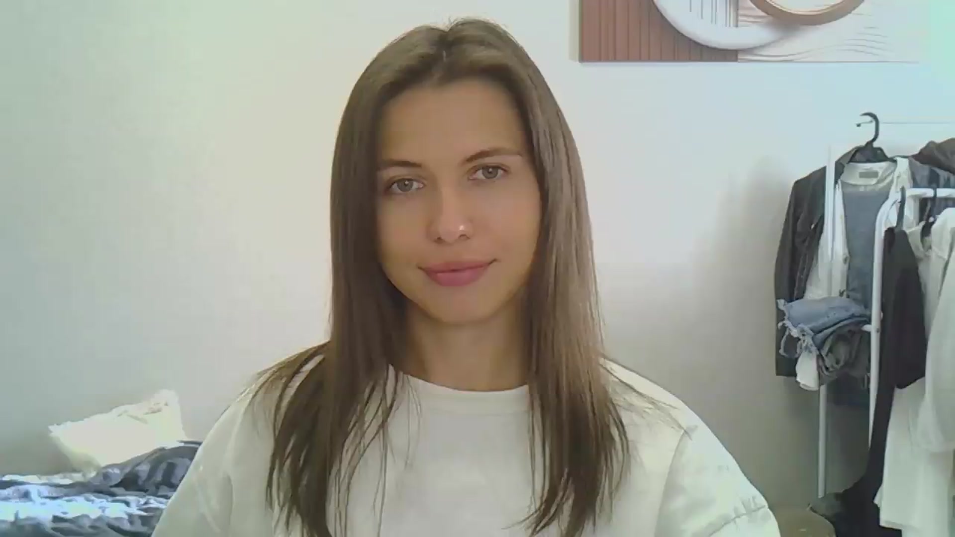 Gallery image thumbnail from YourrrAngell's myfreecams stream on, 08/29/2026, 13:36 image 13 of 20
