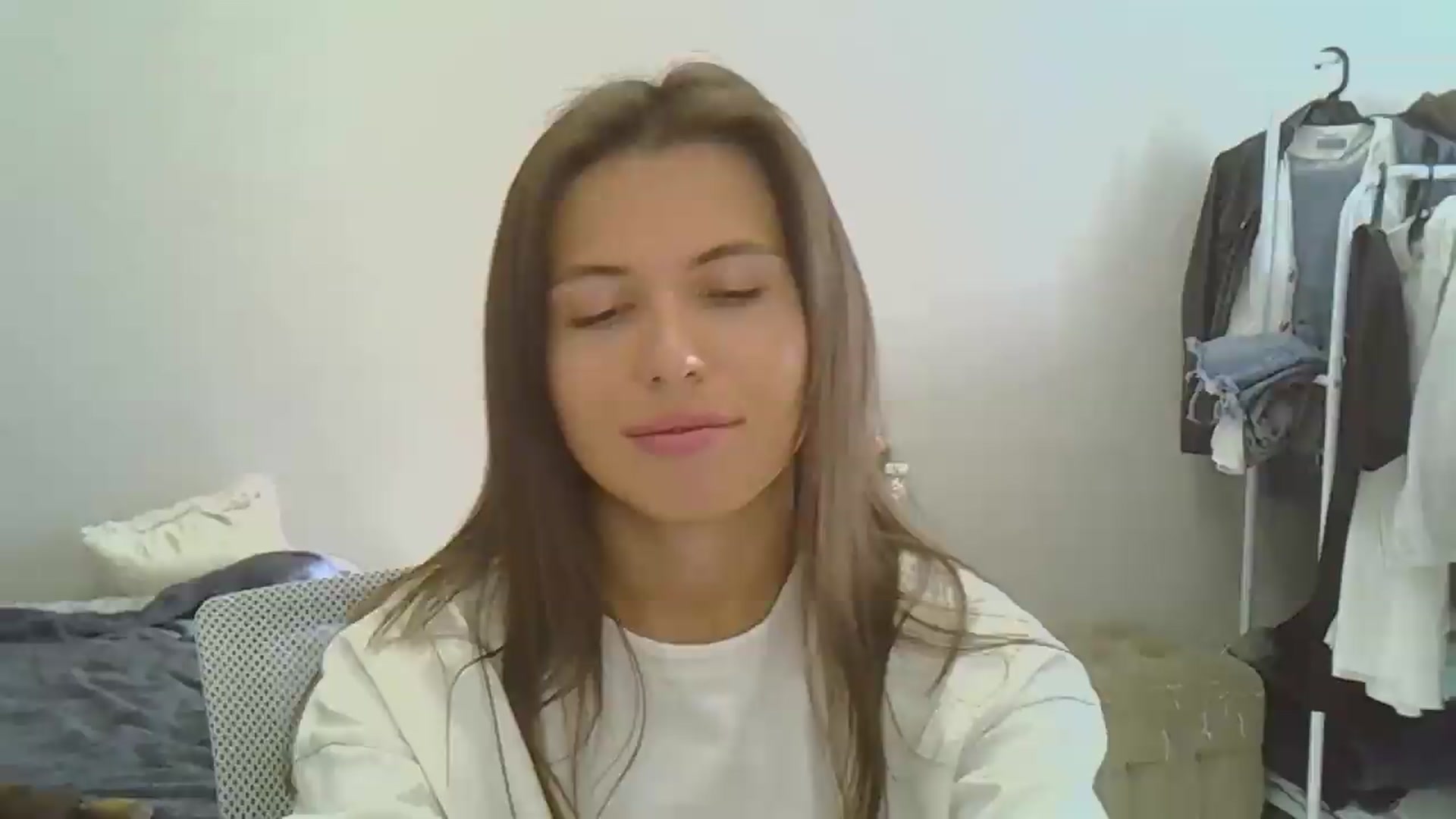 Gallery image thumbnail from YourrrAngell's myfreecams stream on, 08/29/2026, 13:36 image 1 of 20