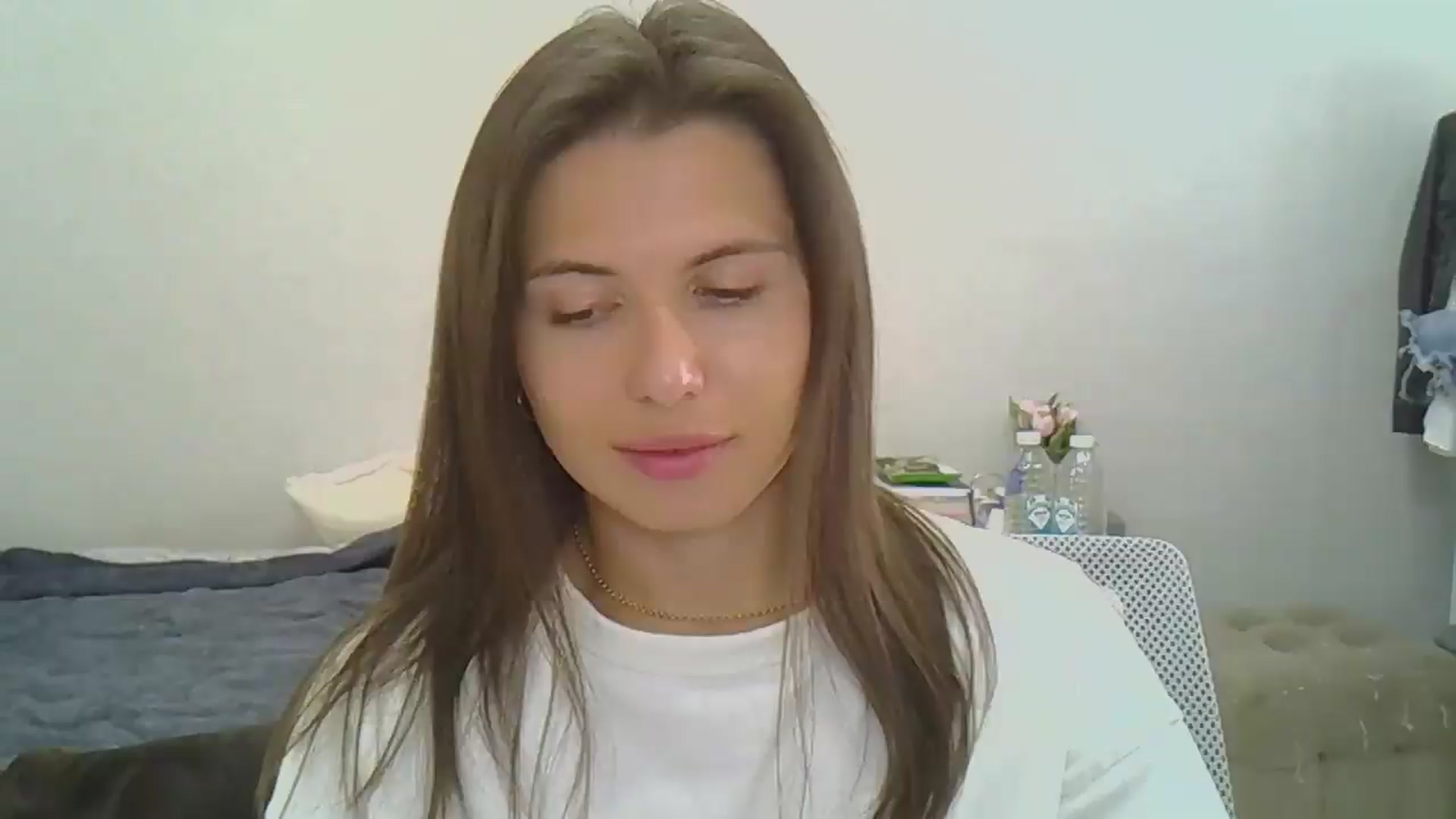 Gallery image thumbnail from YourrrAngell's myfreecams stream on, 08/29/2026, 15:51 image 5 of 20