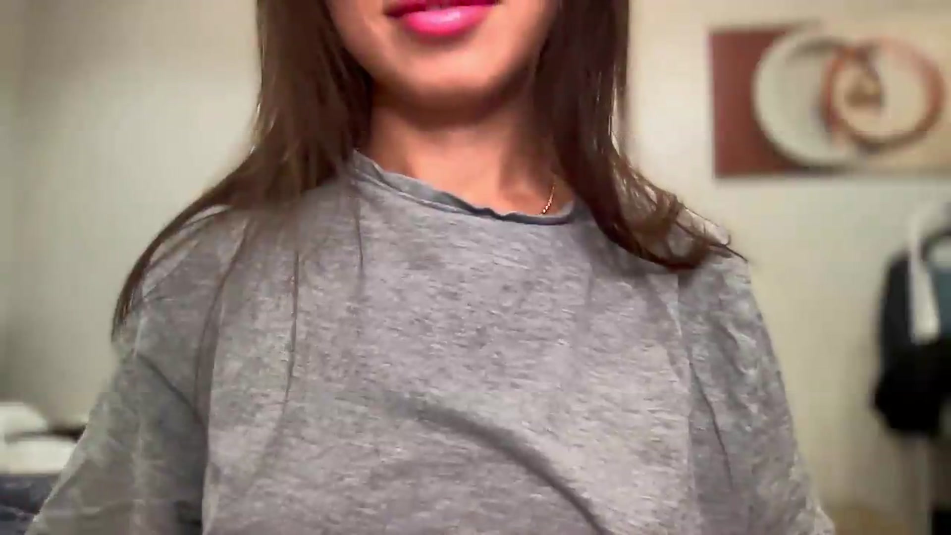 Gallery image thumbnail from YourrrAngell's myfreecams stream on, 08/30/2026, 19:19 image 17 of 20