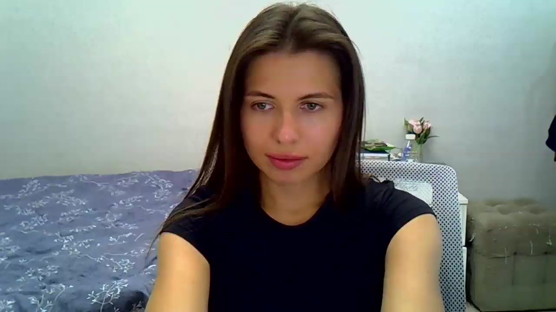 Gallery image thumbnail from YourrrAngell's myfreecams stream on, 08/31/2026, 14:08 image 5 of 20