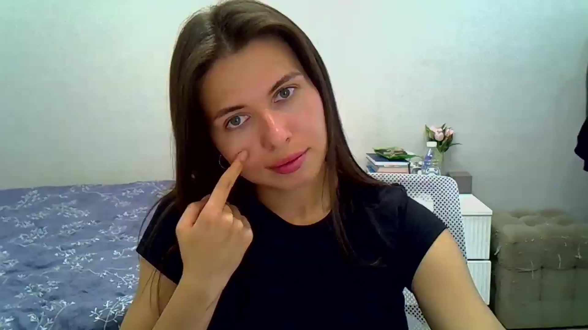 Gallery image thumbnail from YourrrAngell's myfreecams stream on, 08/31/2026, 14:08 image 7 of 20