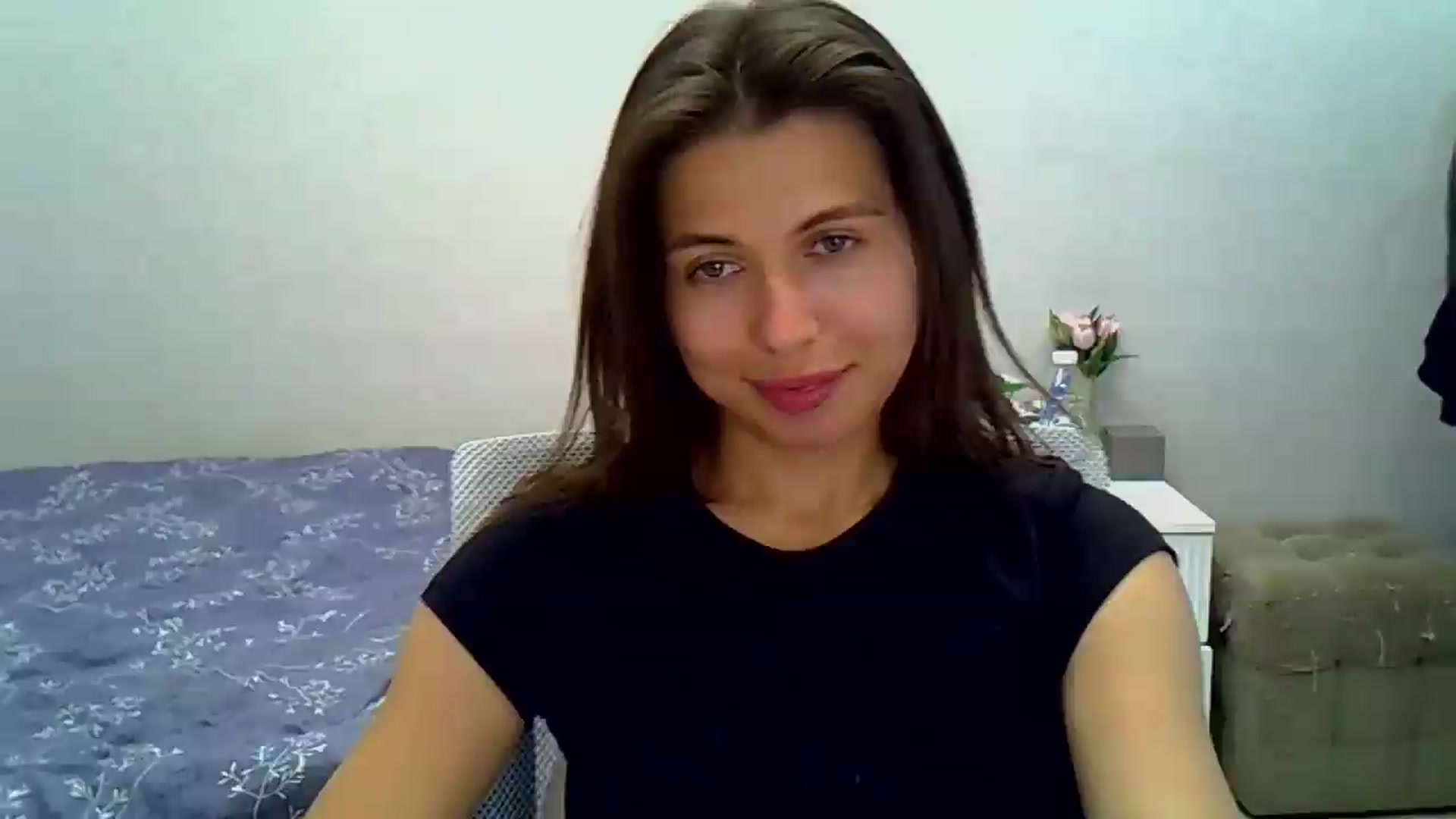 Gallery image thumbnail from YourrrAngell's myfreecams stream on, 08/31/2026, 14:08 image 9 of 20