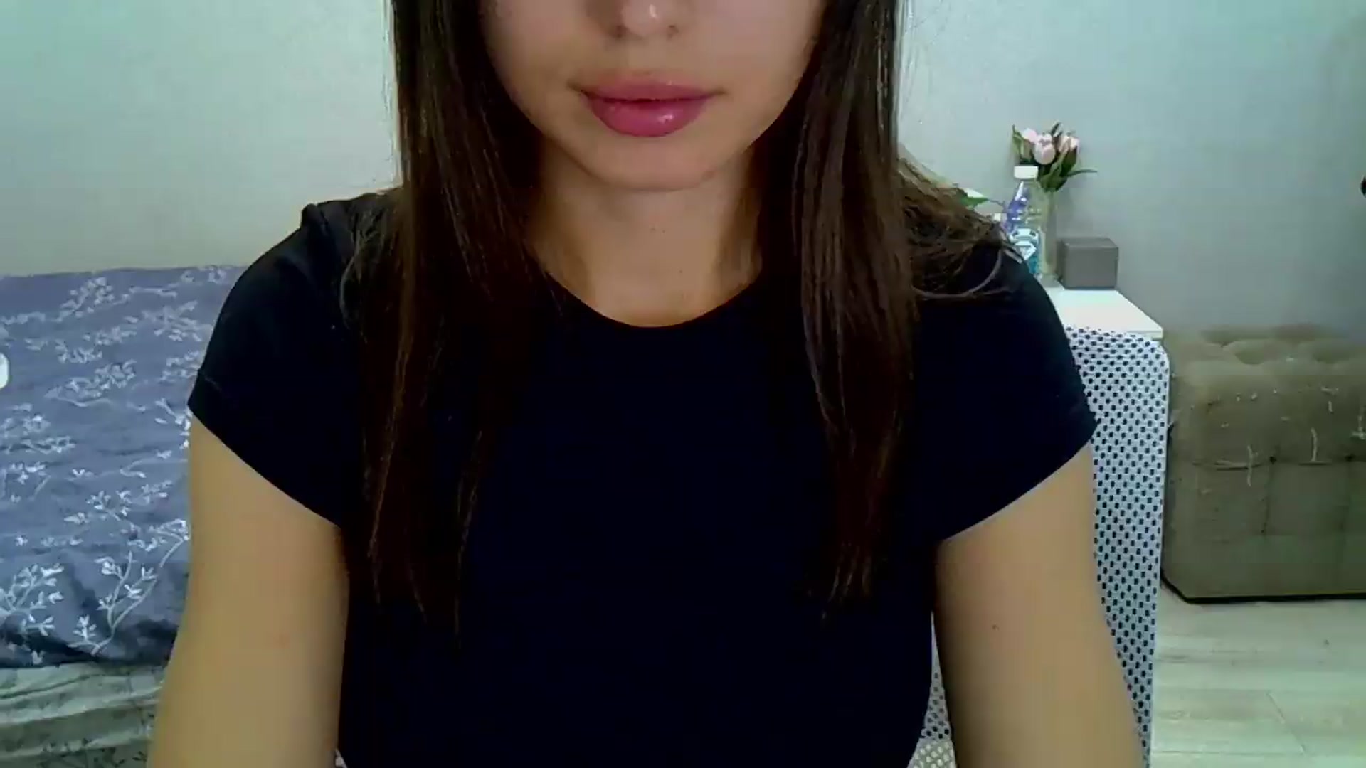 Gallery image thumbnail from YourrrAngell's myfreecams stream on, 08/31/2026, 14:39 image 16 of 20