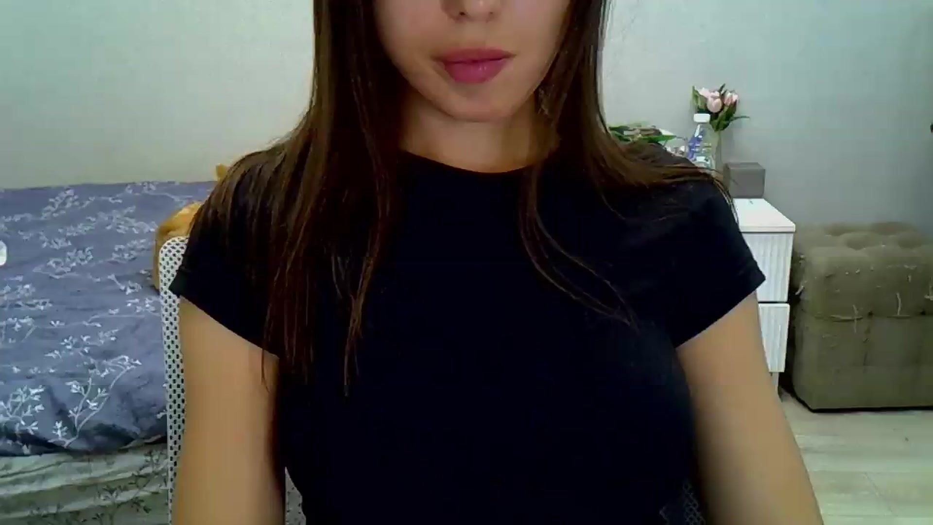 Gallery image thumbnail from YourrrAngell's myfreecams stream on, 08/31/2026, 14:39 image 5 of 20