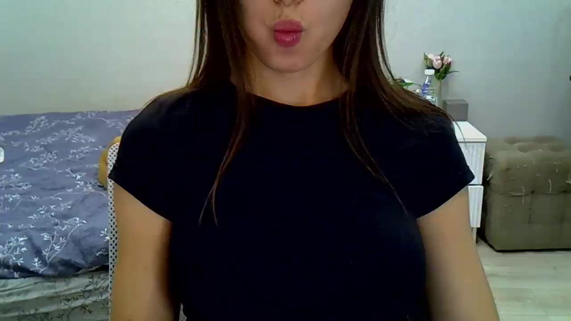 Gallery image thumbnail from YourrrAngell's myfreecams stream on, 08/31/2026, 14:39 image 4 of 20