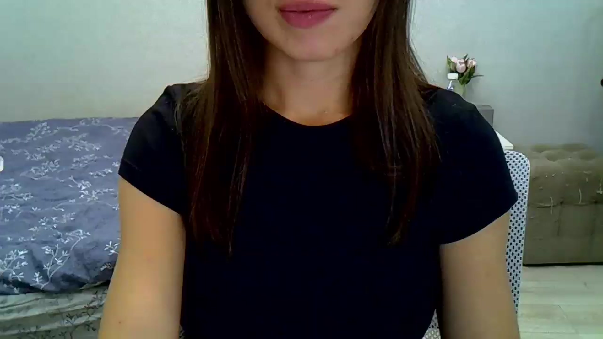 Gallery image thumbnail from YourrrAngell's myfreecams stream on, 08/31/2026, 14:39 image 10 of 20
