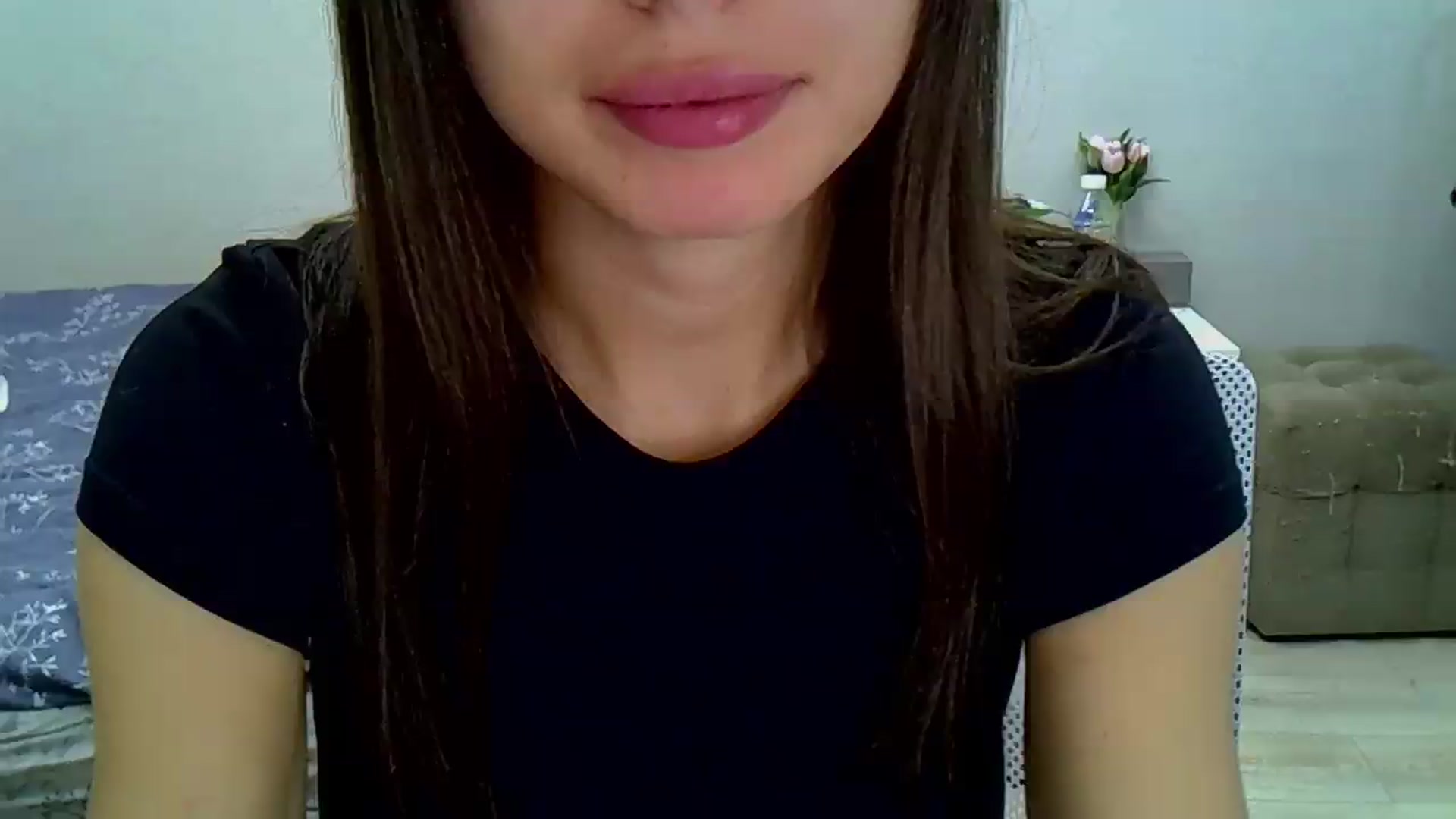 Gallery image thumbnail from YourrrAngell's myfreecams stream on, 08/31/2026, 14:39 image 14 of 20