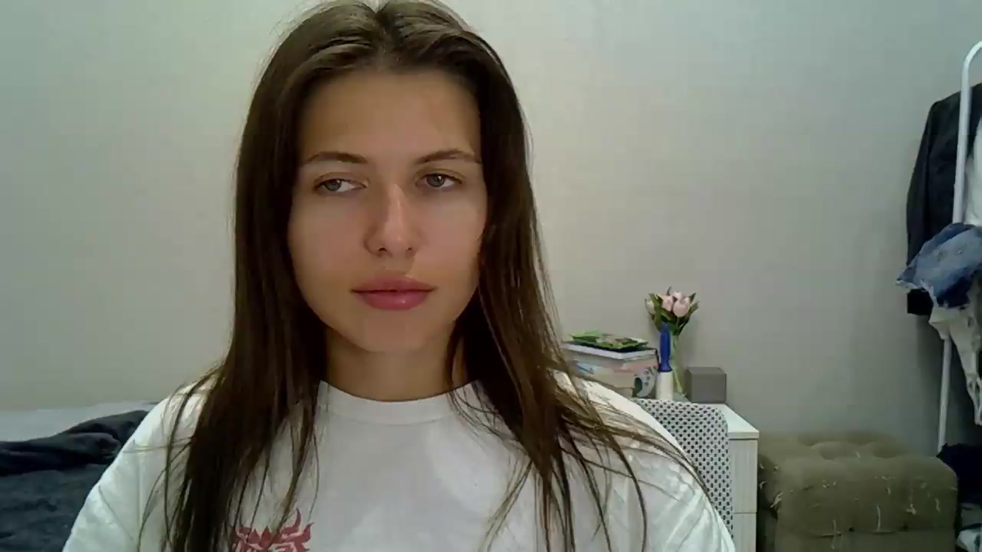 Gallery image thumbnail from YourrrAngell's myfreecams stream on, 09/03/2026, 20:31 image 2 of 20
