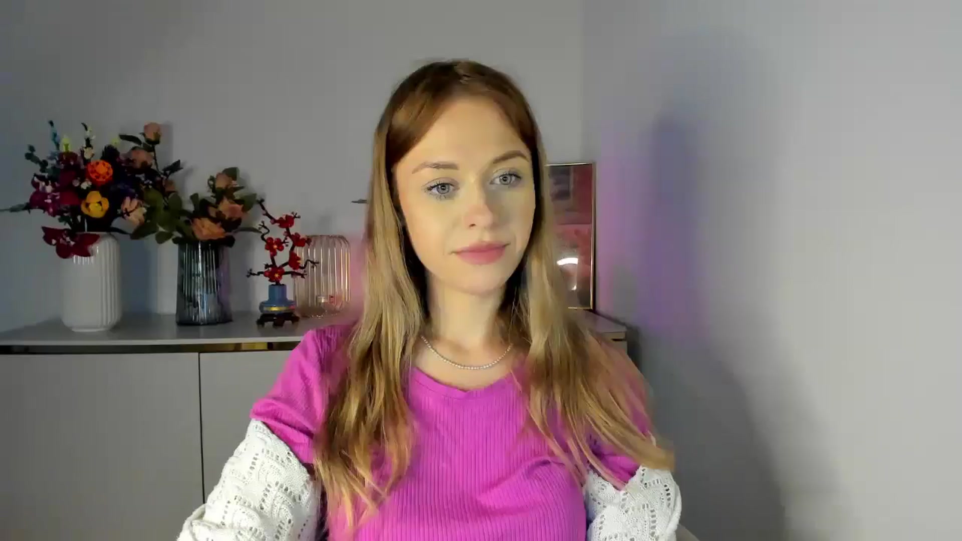 Gallery image thumbnail from YoursCindy's myfreecams stream on, 03/26/2026, 13:01 image 18 of 20